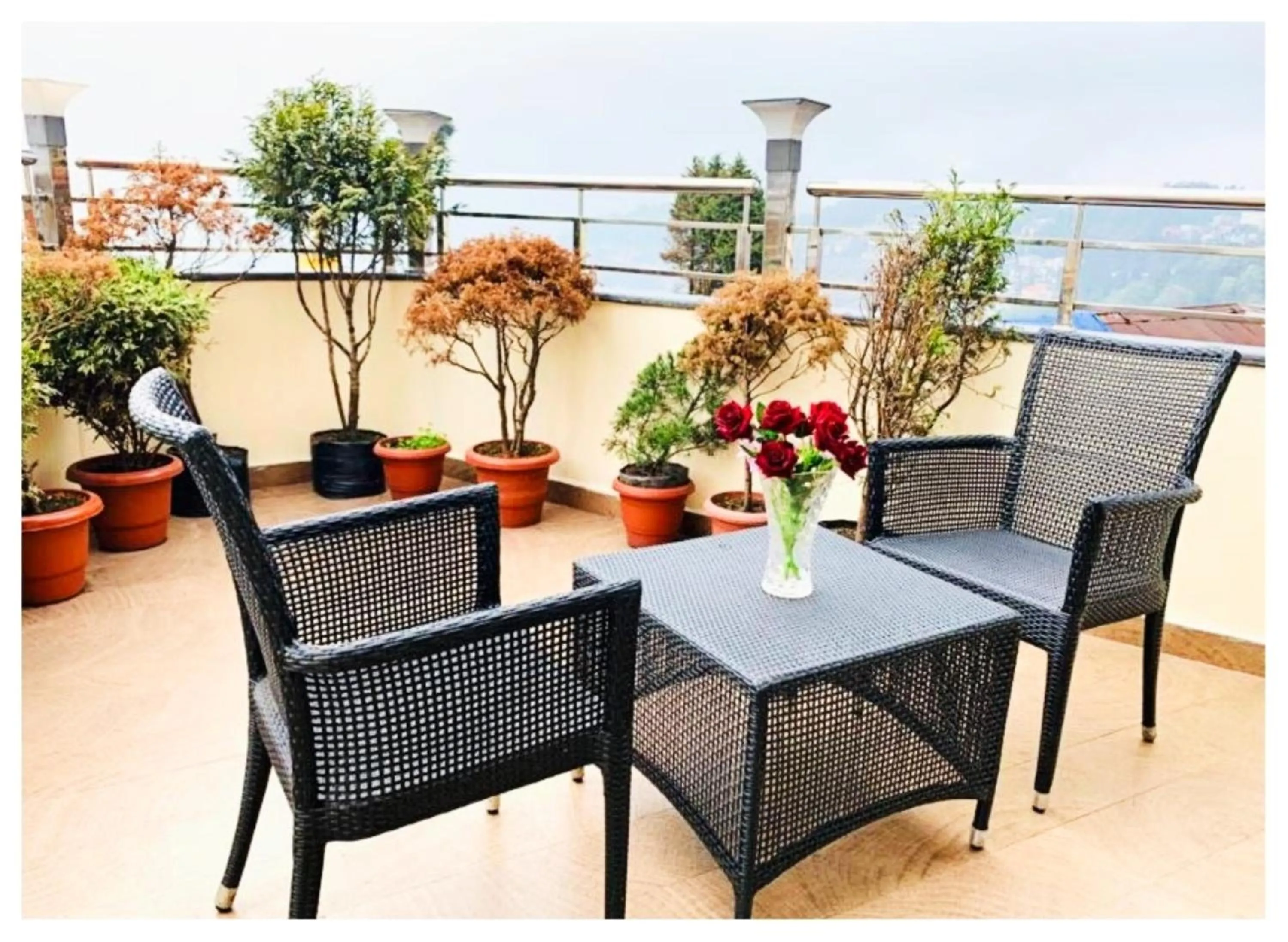 Patio in Hotel Zambala Retreat & Spa Darjeeling