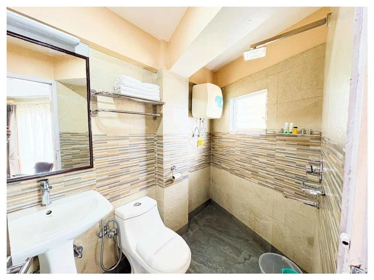 Bathroom in Hotel Zambala Retreat & Spa Darjeeling