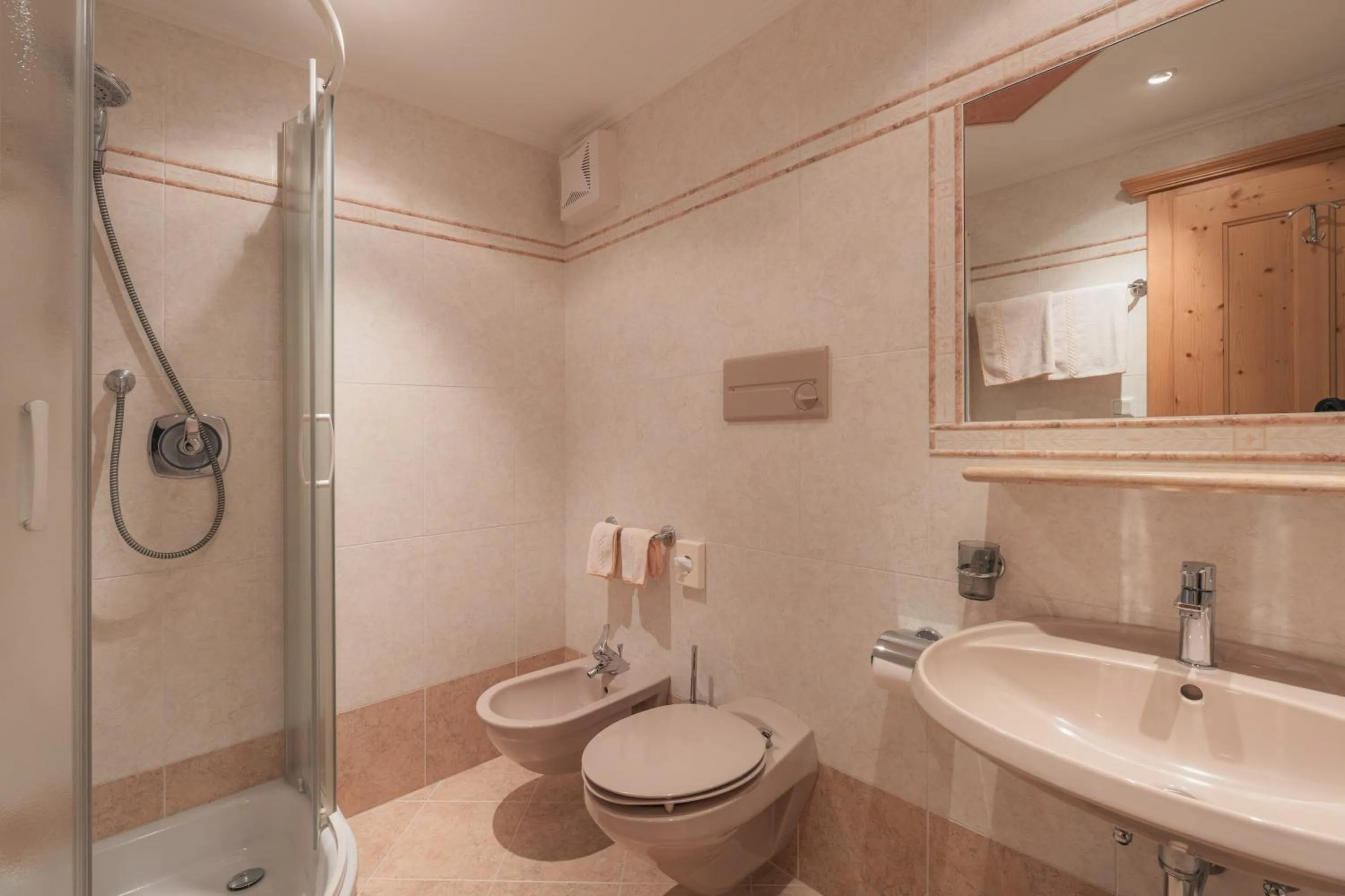 Bathroom in Pension Maria