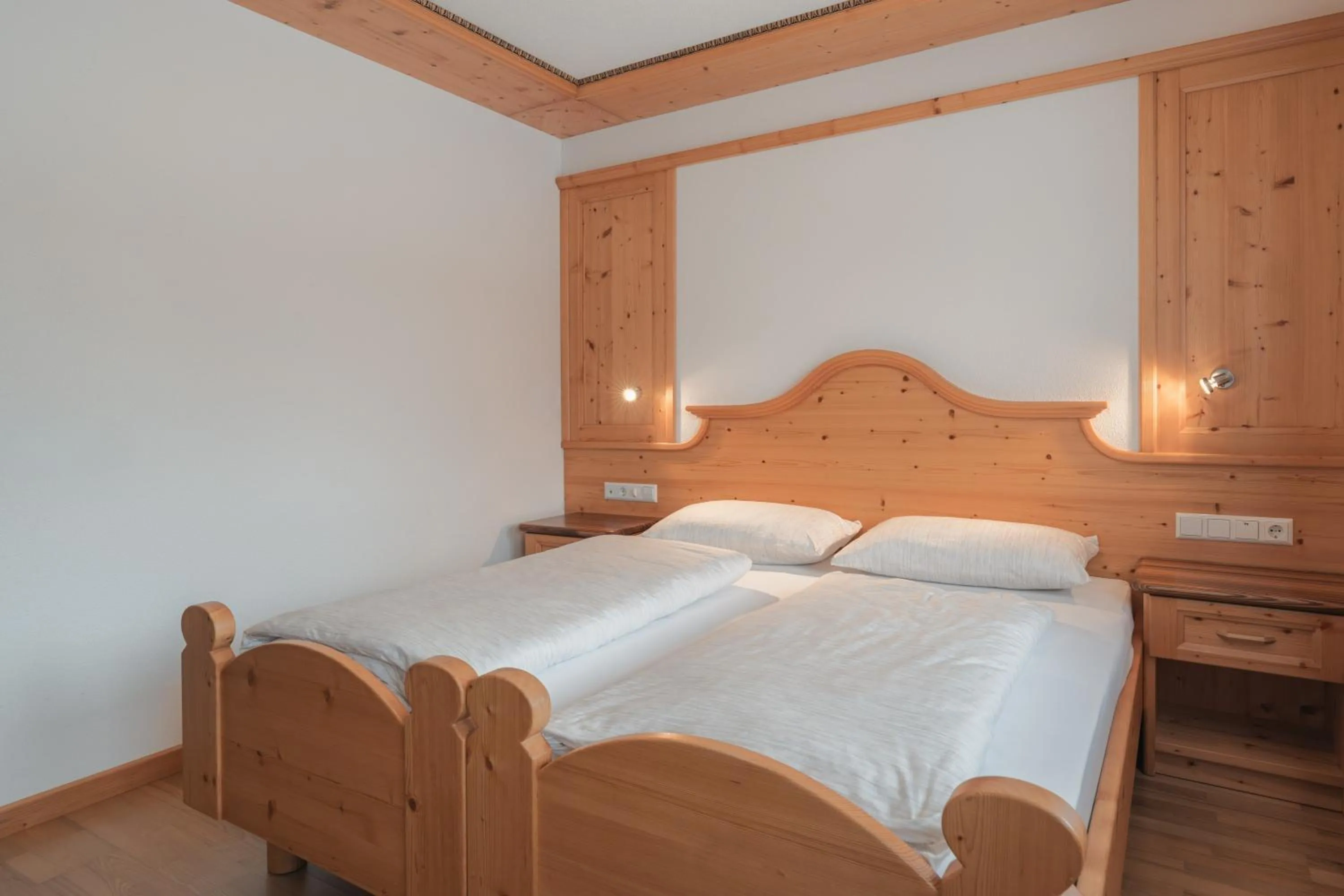 Bedroom, Bed in Pension Maria