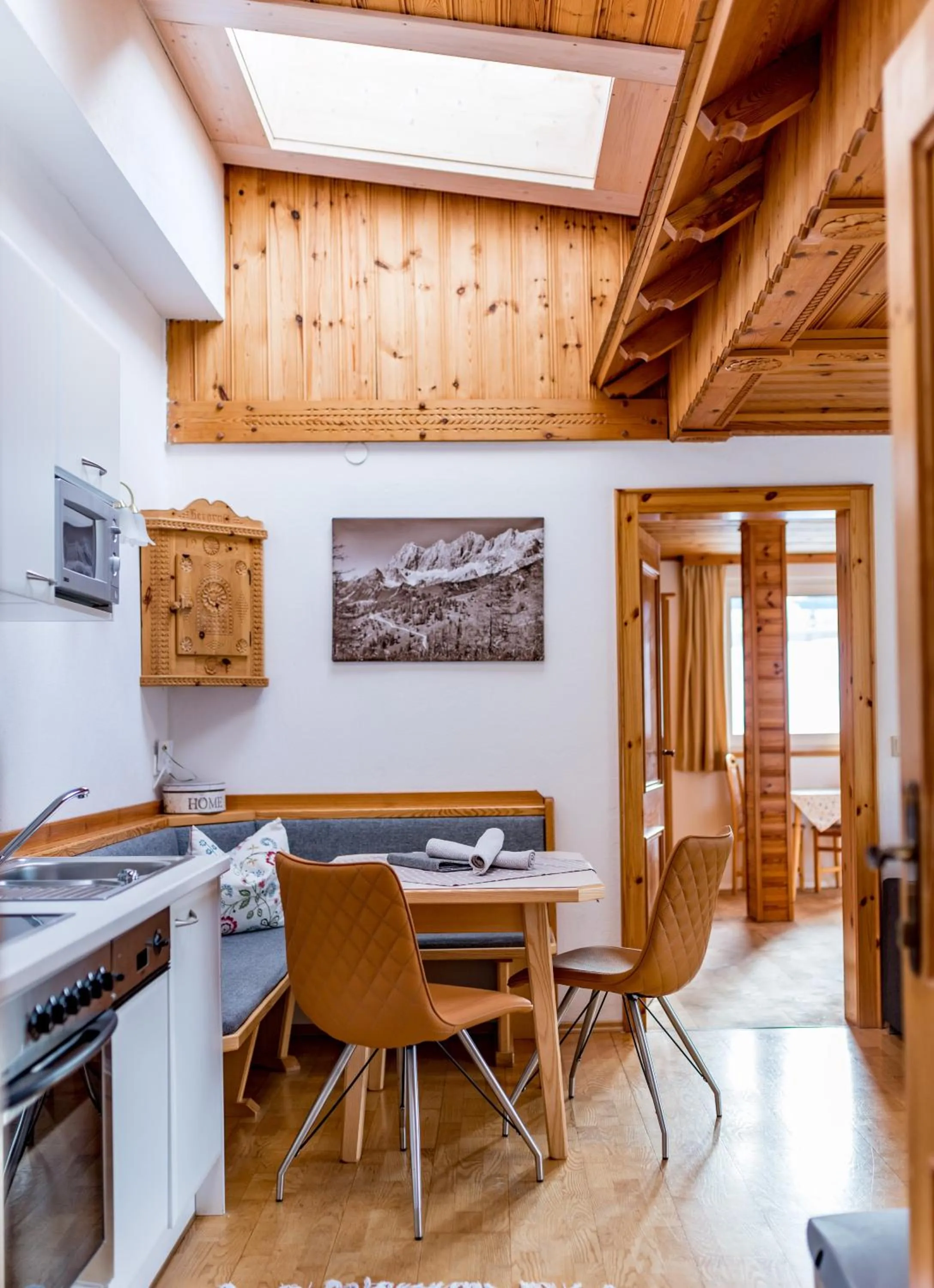 Dining area in Landhaus & Ferienwohnungen Bergrast