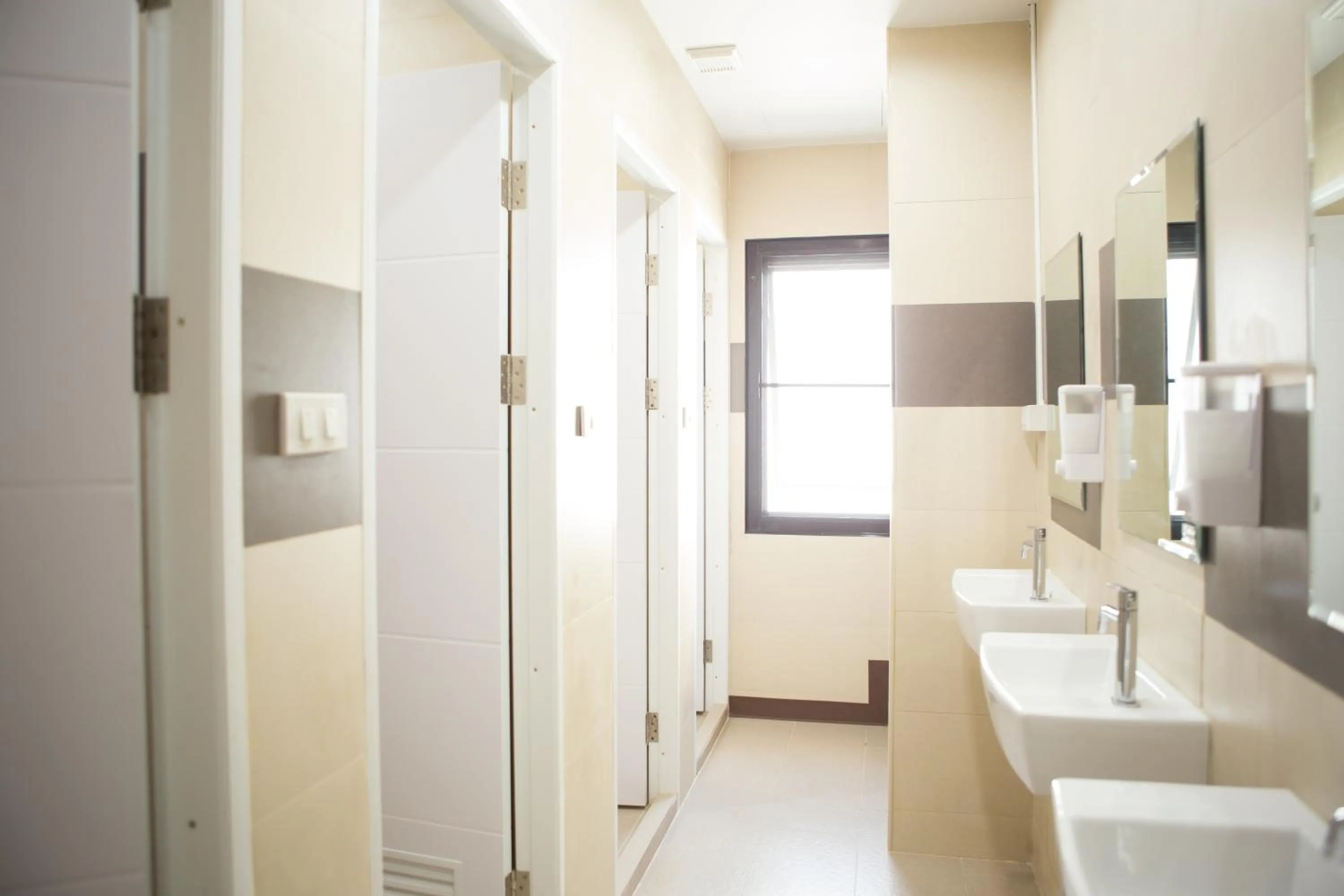 Bathroom in Le Bonheur Poshtel