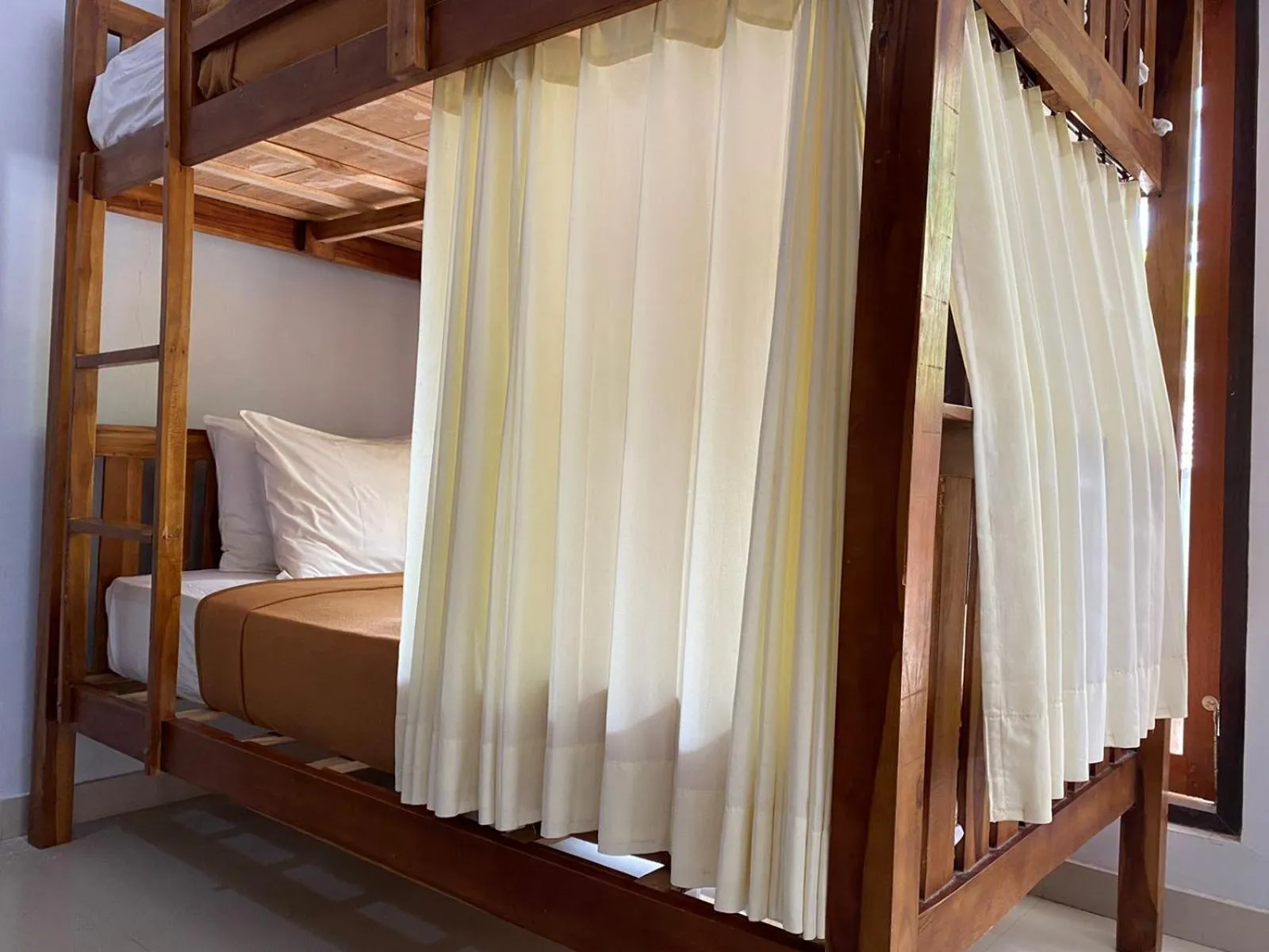 bunk bed, Bed in Bintang Hostel and Homestay