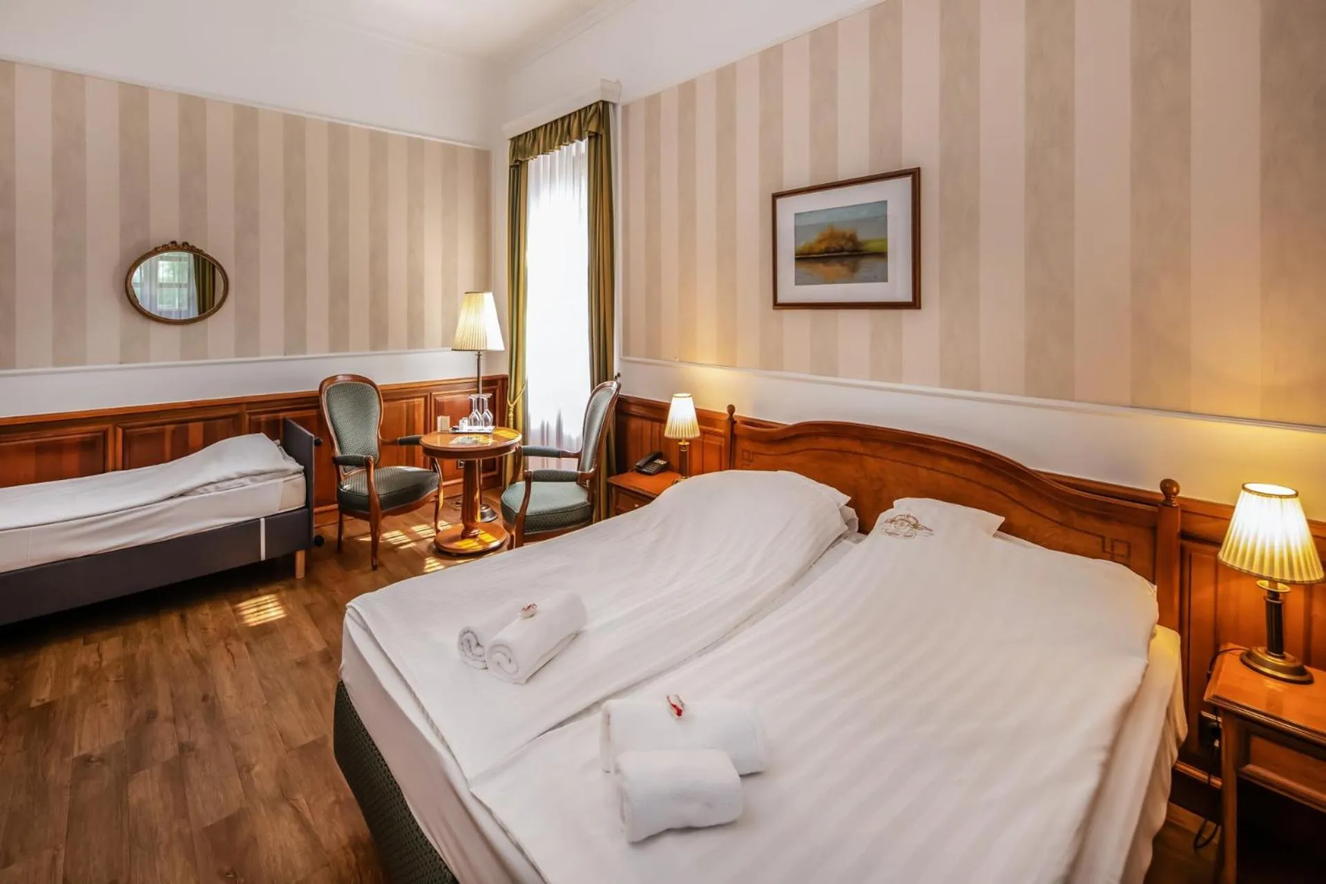 Bed in Kastélyhotel Sasvár Resort