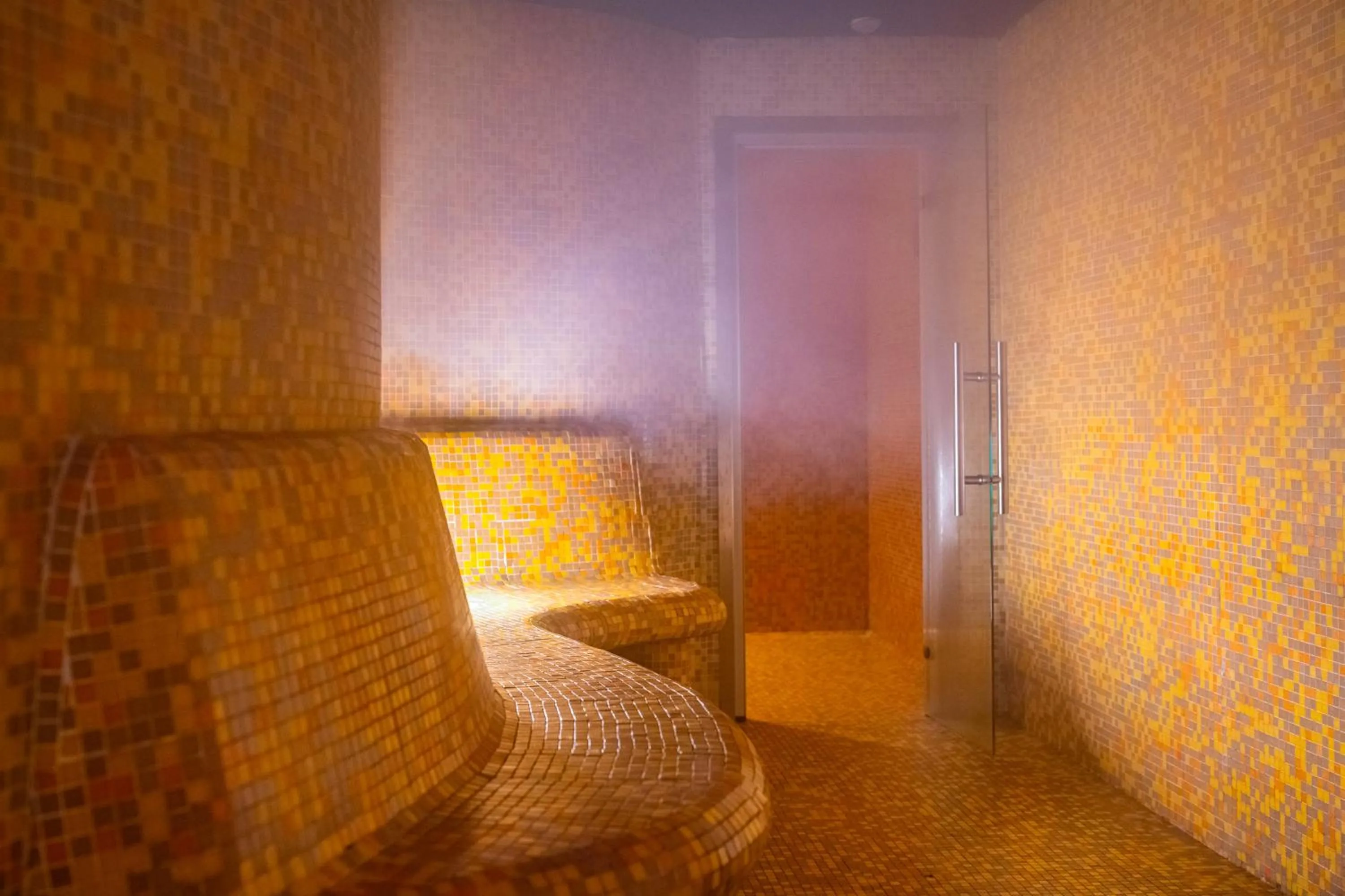 Kastélyhotel Sasvár Resort