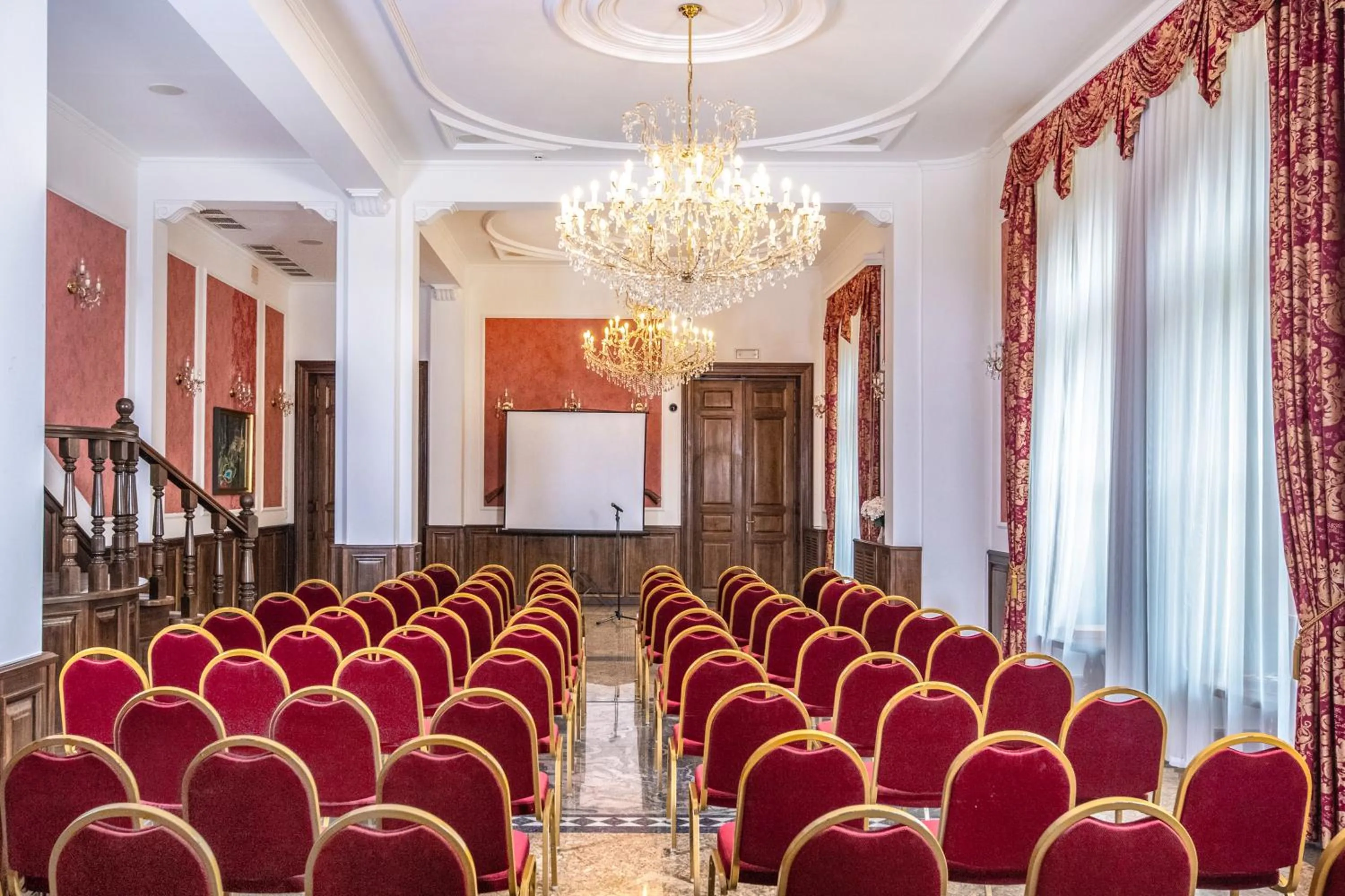 Kastélyhotel Sasvár Resort