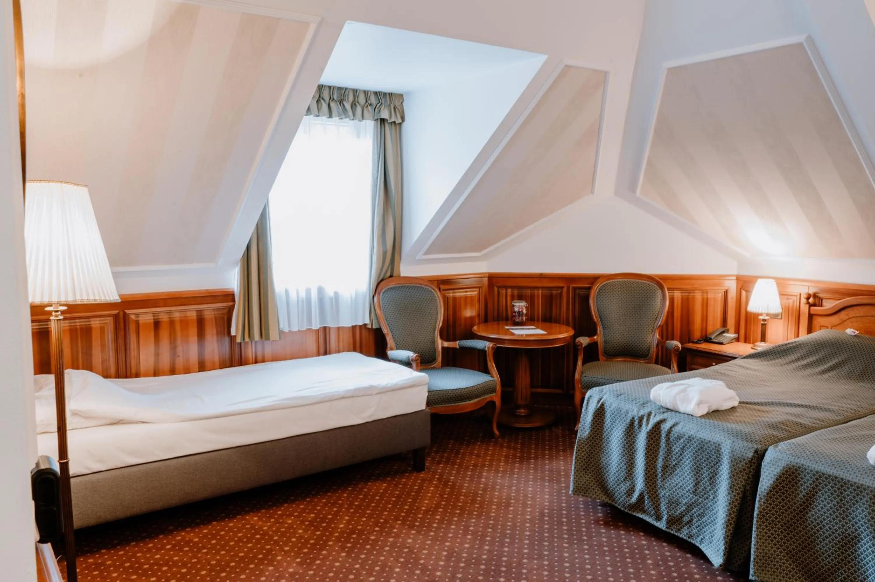 Bed in Kastélyhotel Sasvár Resort