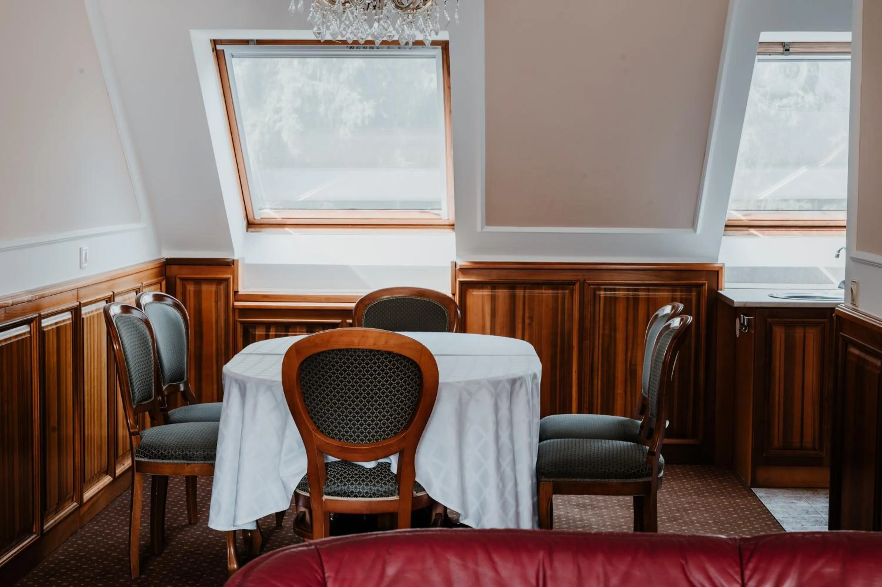 Kastélyhotel Sasvár Resort