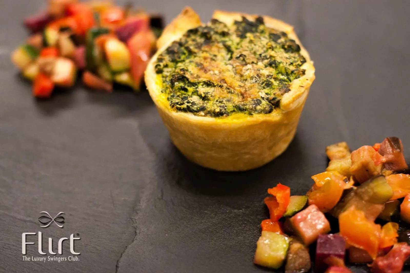 Restaurant/places to eat in Almanuda Naturist Village