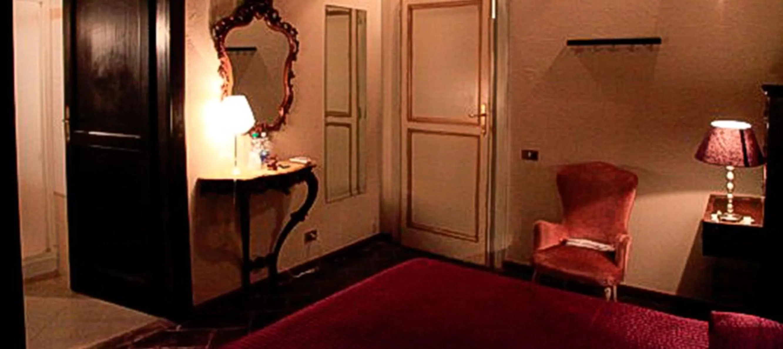 Photo of the whole room in Almanuda Naturist Village