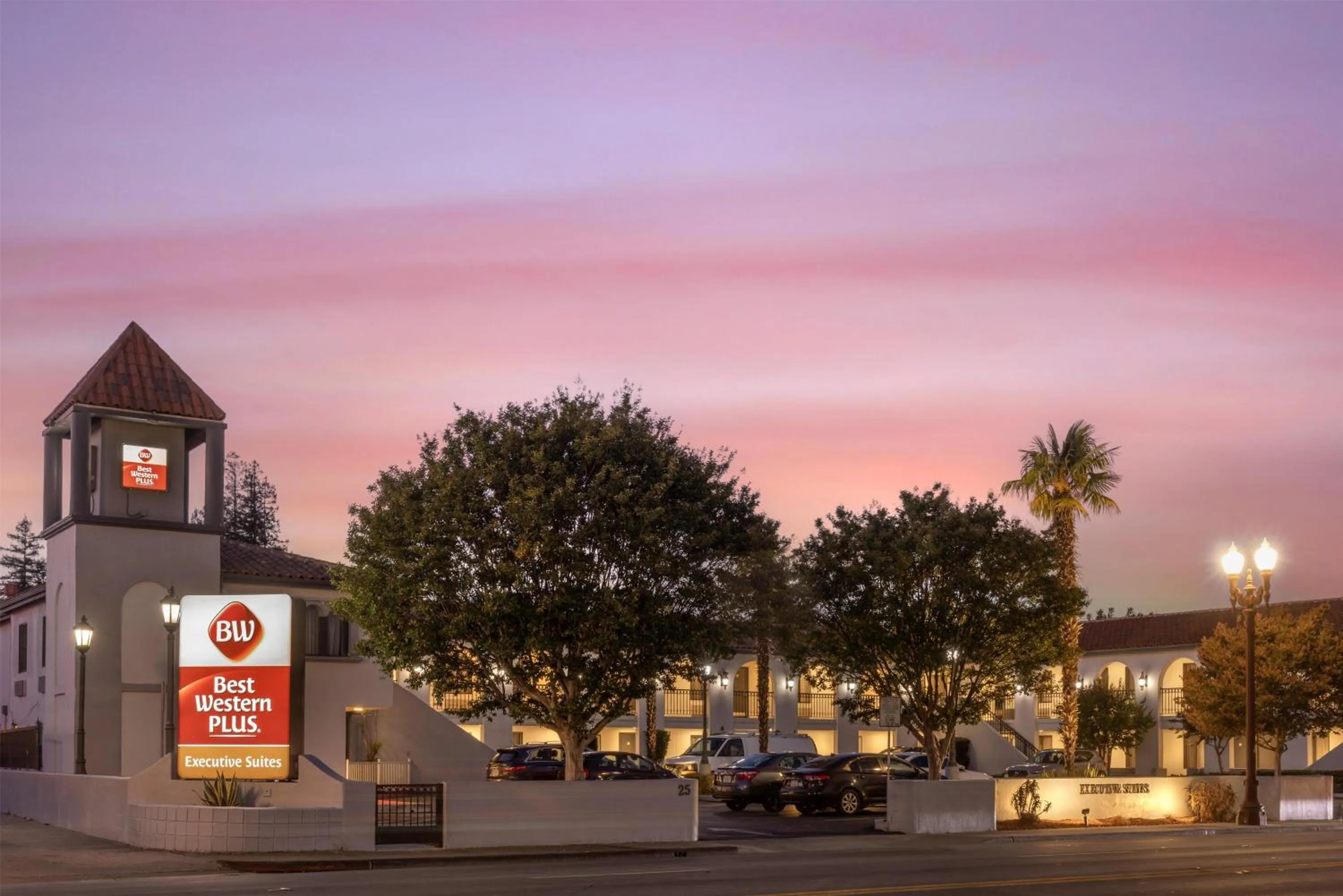 Property building in Best Western Plus Executive Suites