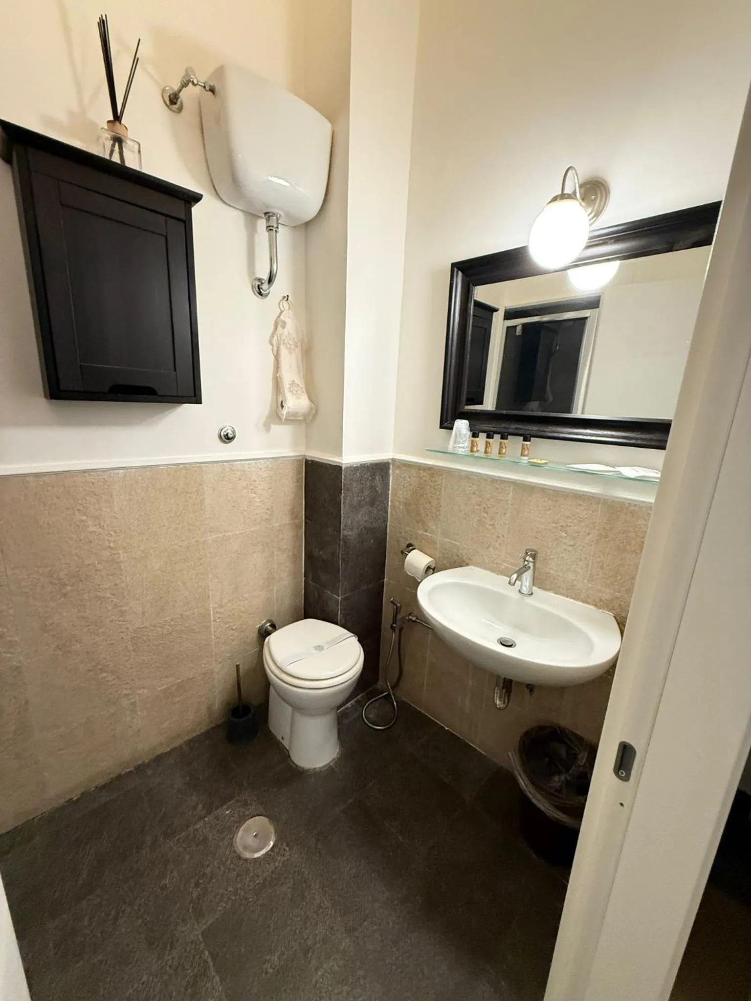 Shower in Hotel Plebiscito Aparthotel