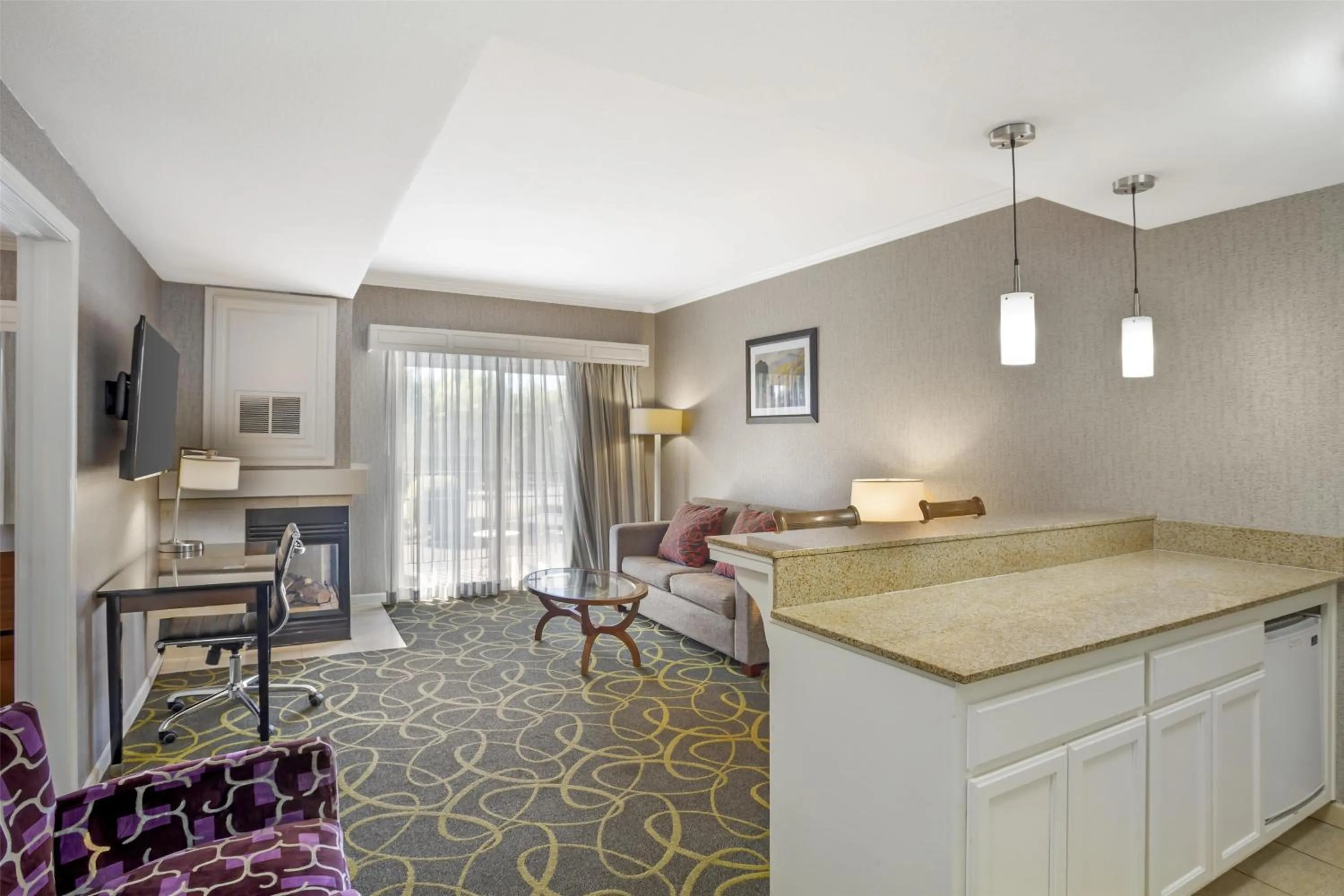 Photo of the whole room in Best Western Plus Dixon Davis