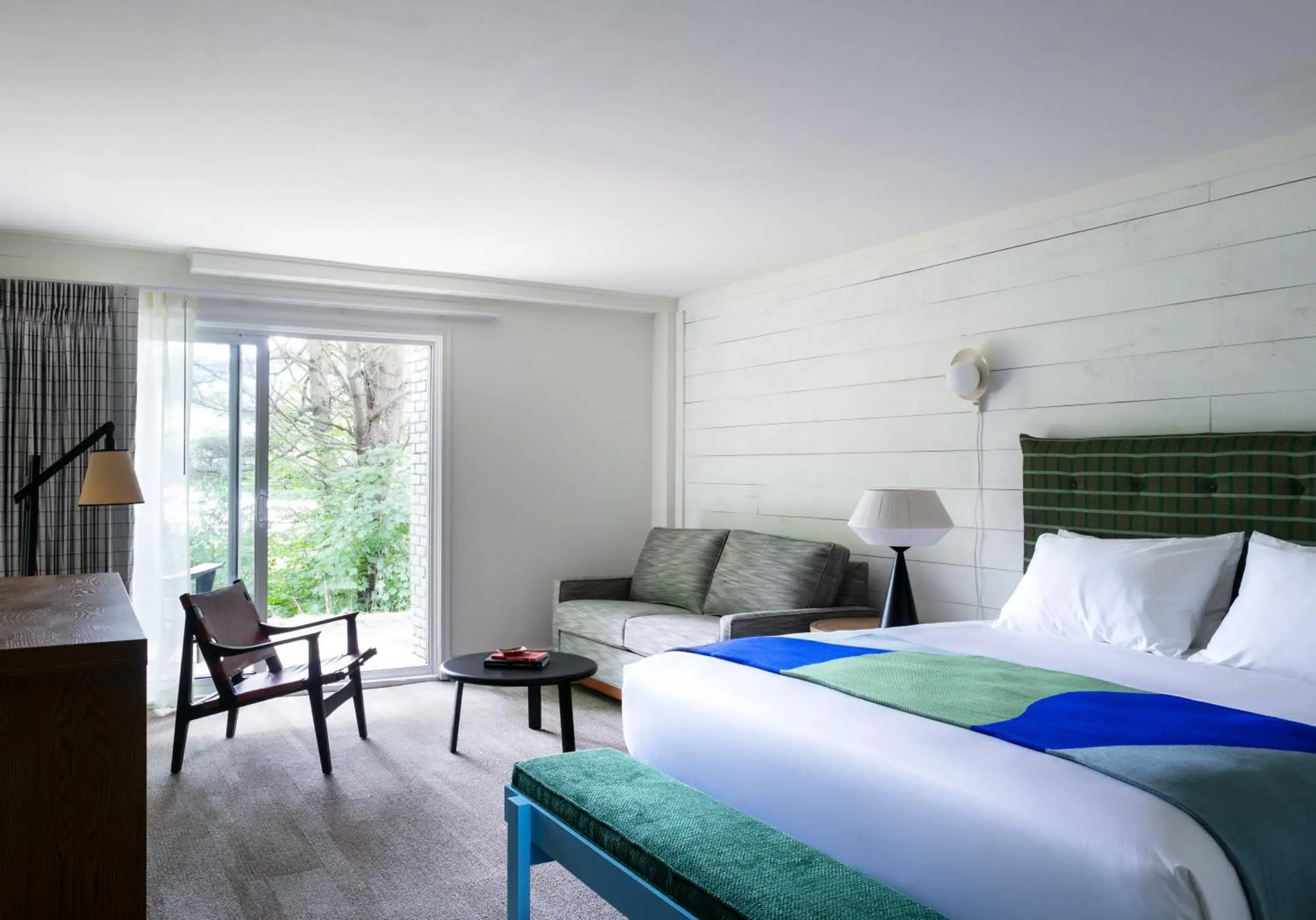 King Suite with Sleeper Sofa - single occupancy in Outbound Stowe King Suite with Sleeper Sofa - single occupancy in Outbound Stowe