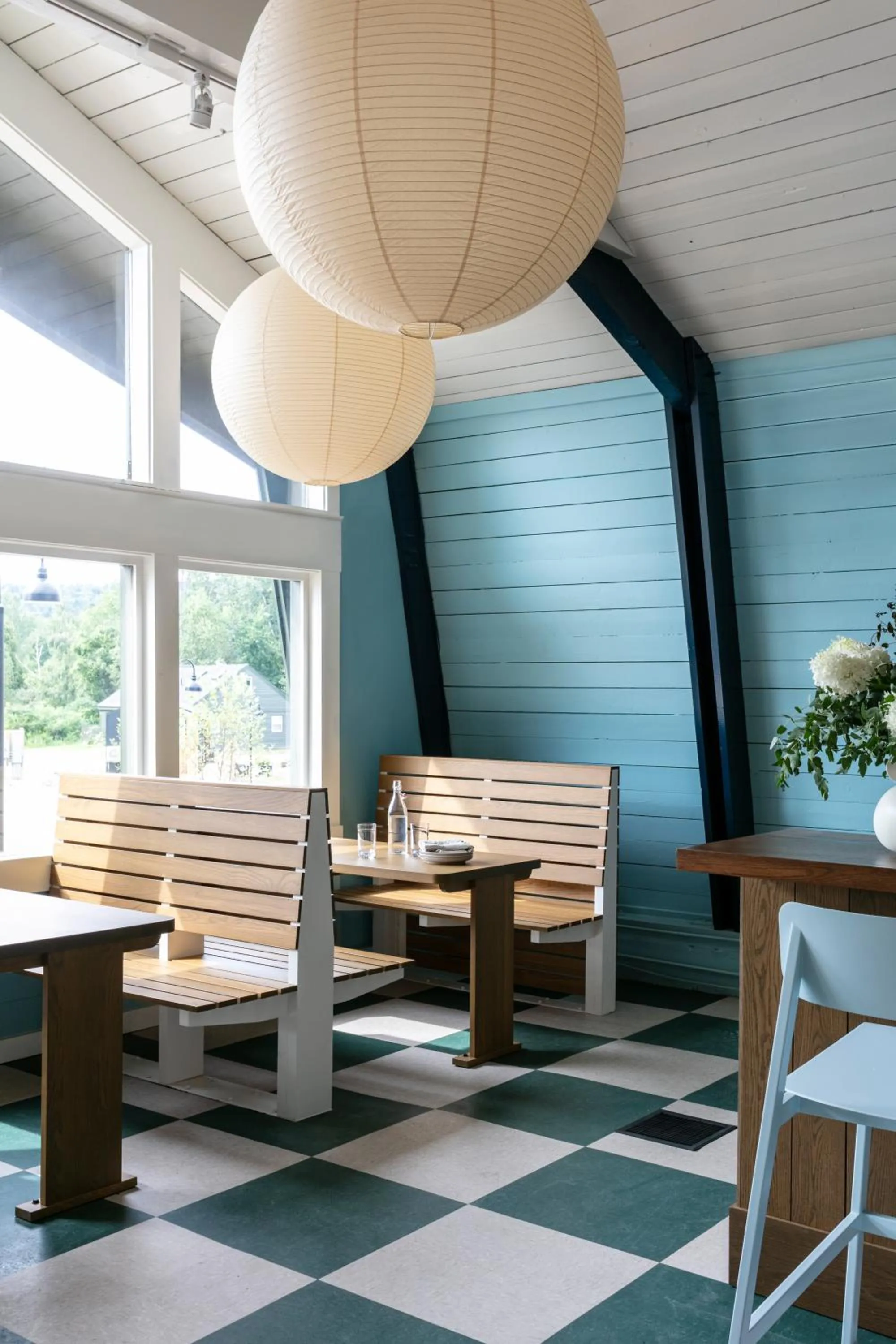 Restaurant/places to eat in Outbound Stowe