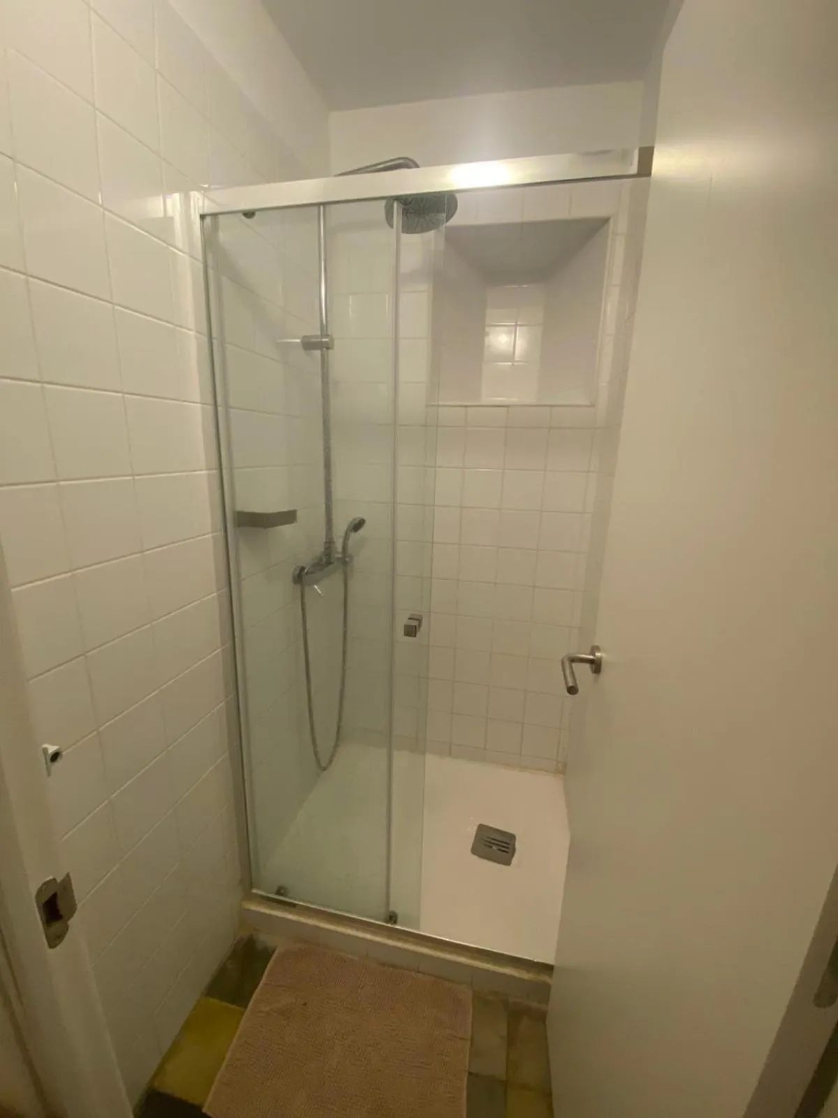 AMAZIGH HOSTEL ensuite Rooms & Dorms with self-catering Kitchen