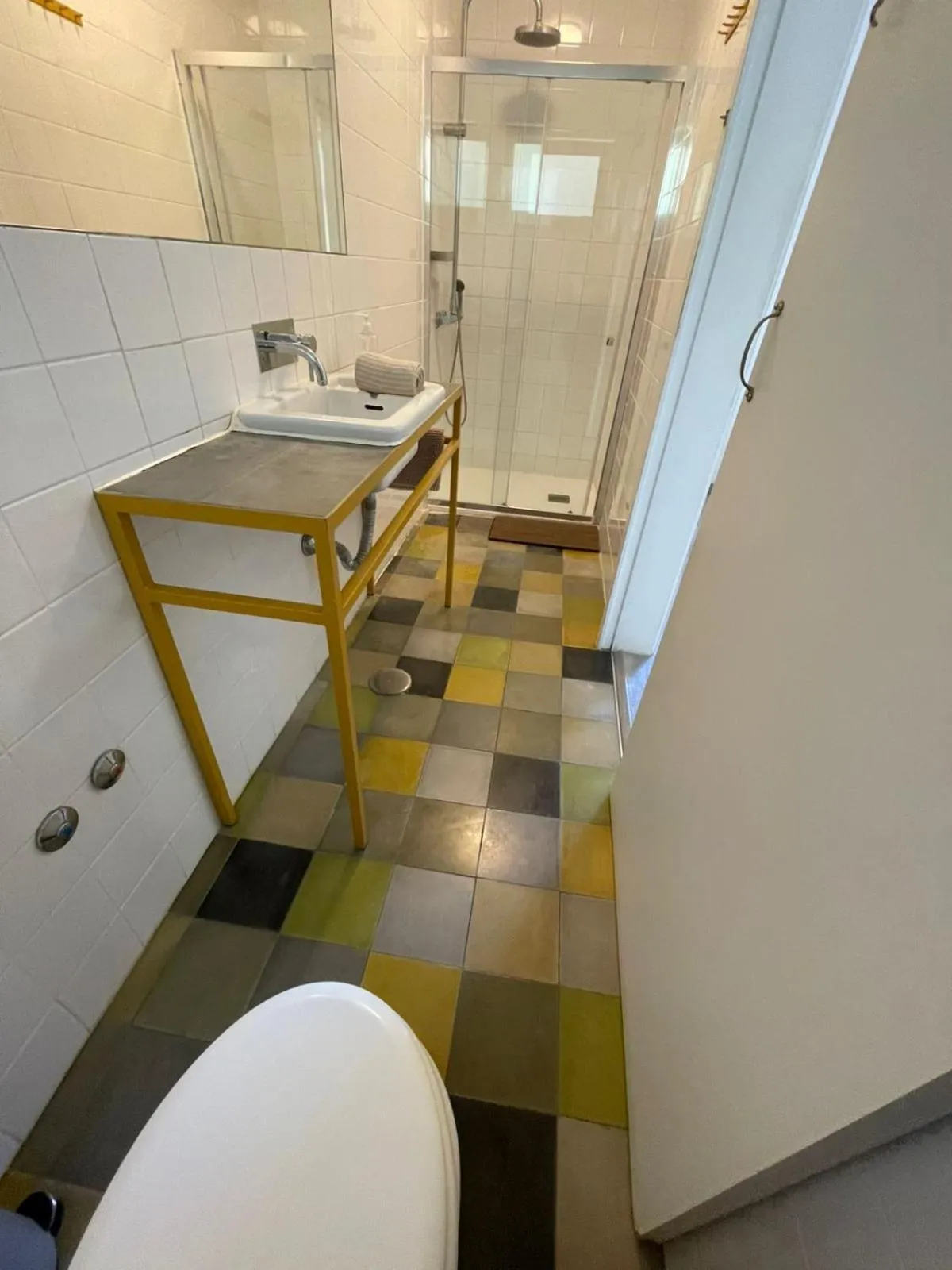 AMAZIGH HOSTEL ensuite Rooms & Dorms with self-catering Kitchen