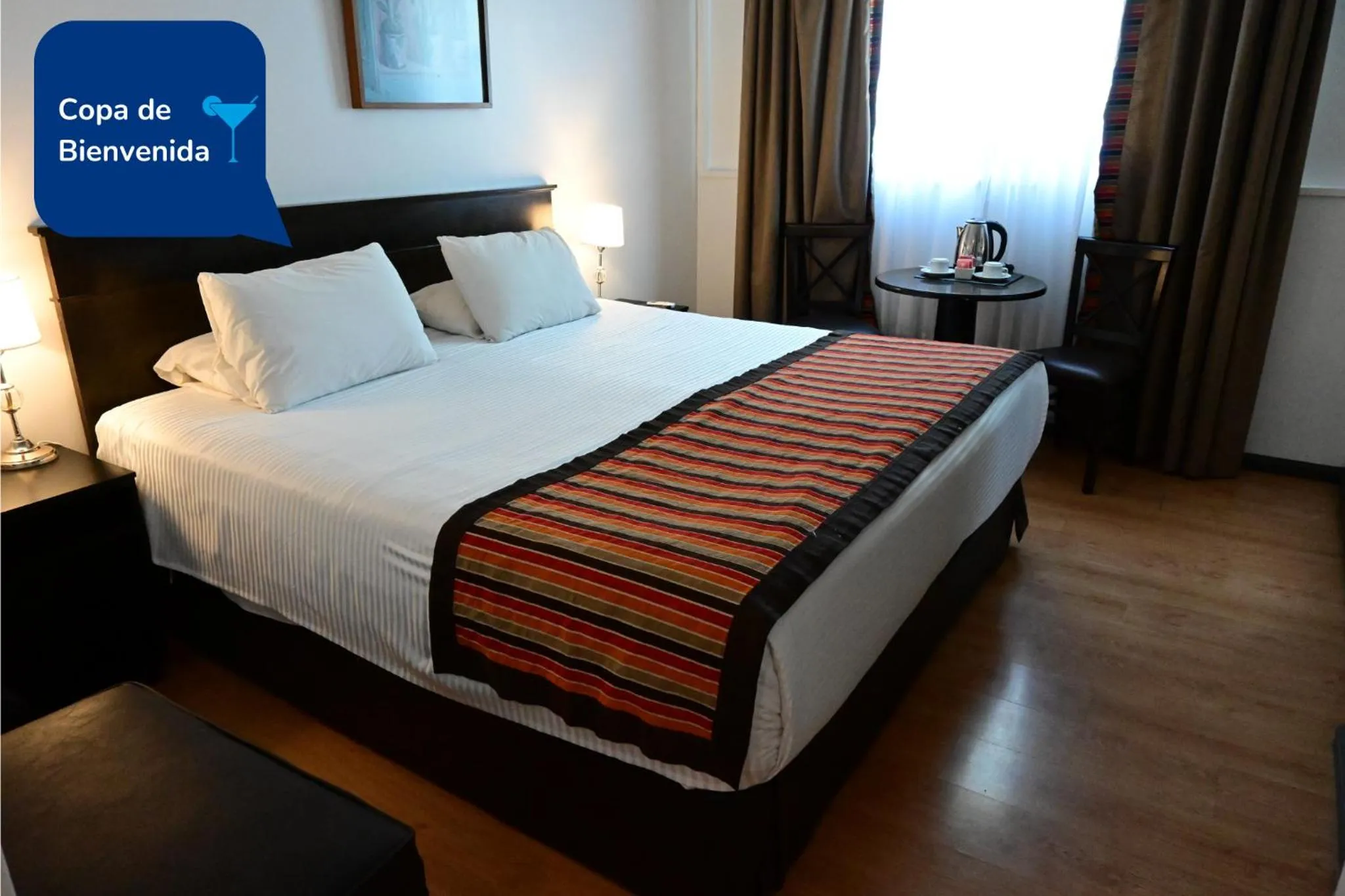 Property building, Bed in Hotel Mendoza