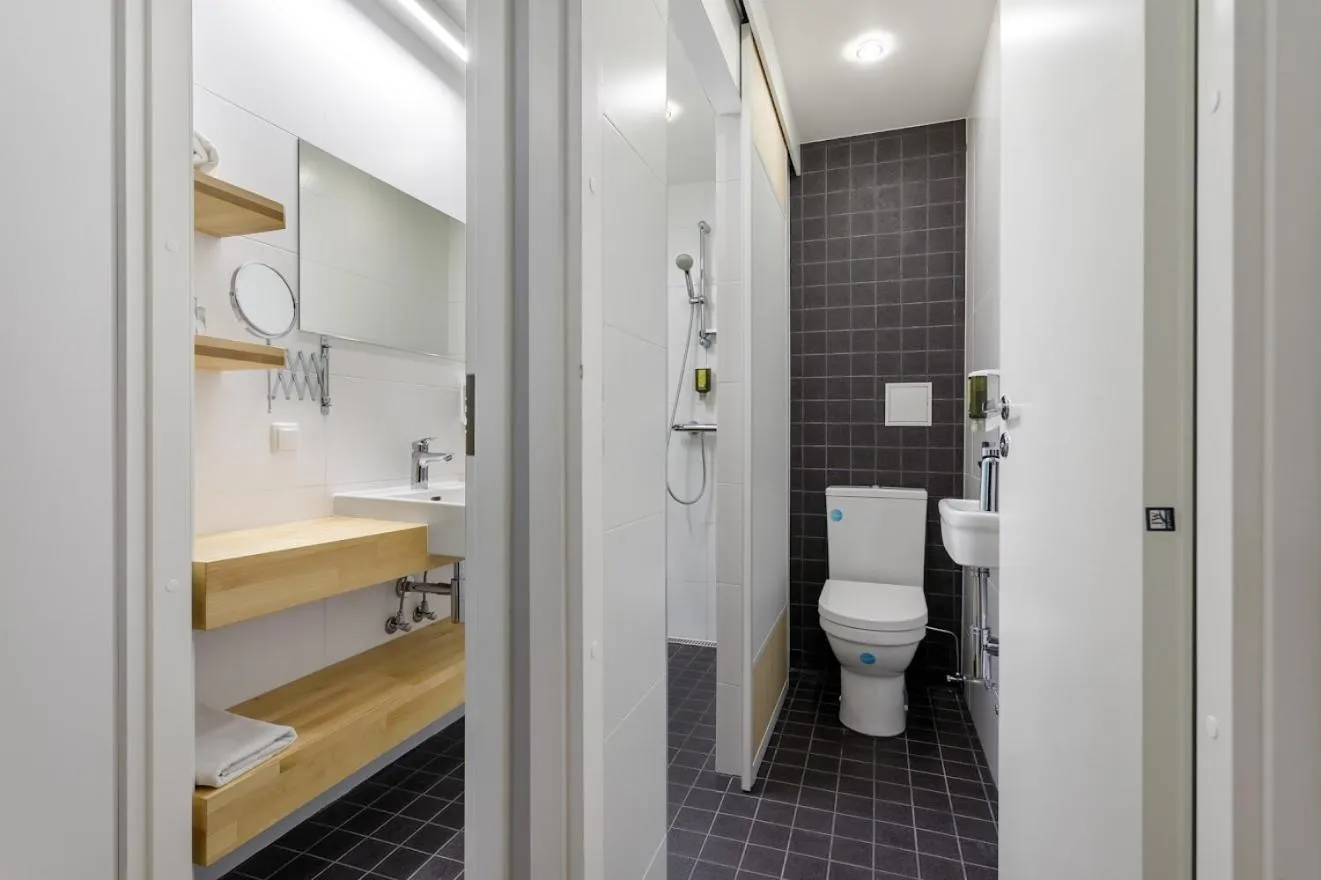 Shower in Koidulapark Hotell