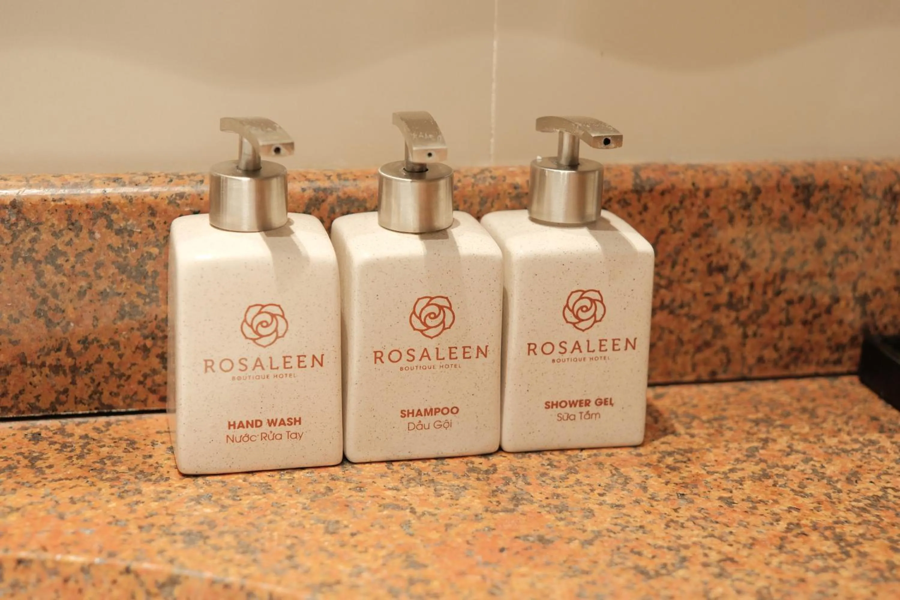 Shower in Rosaleen Boutique Hotel