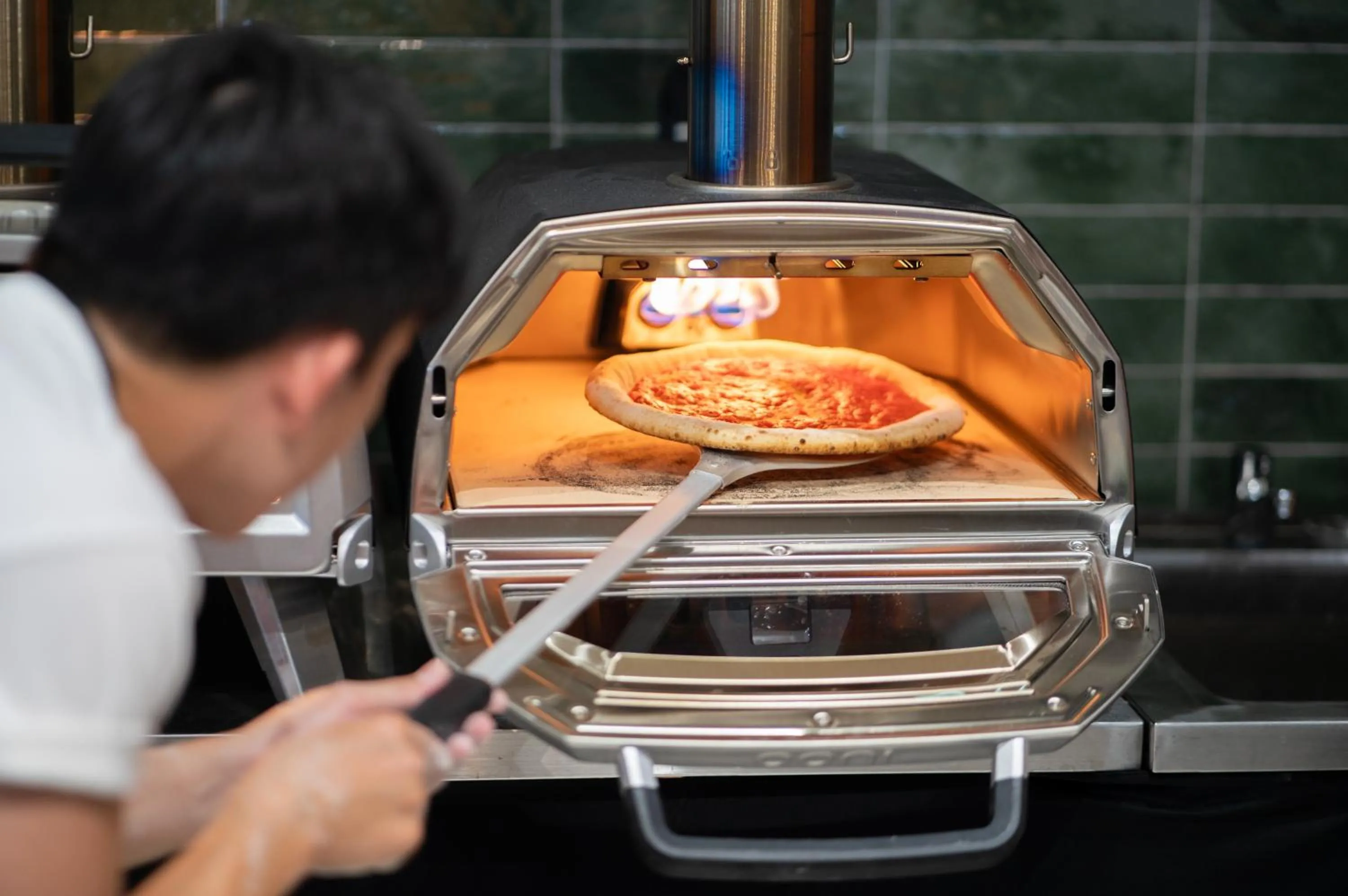 Restaurant/places to eat in Rosaleen Boutique Hotel