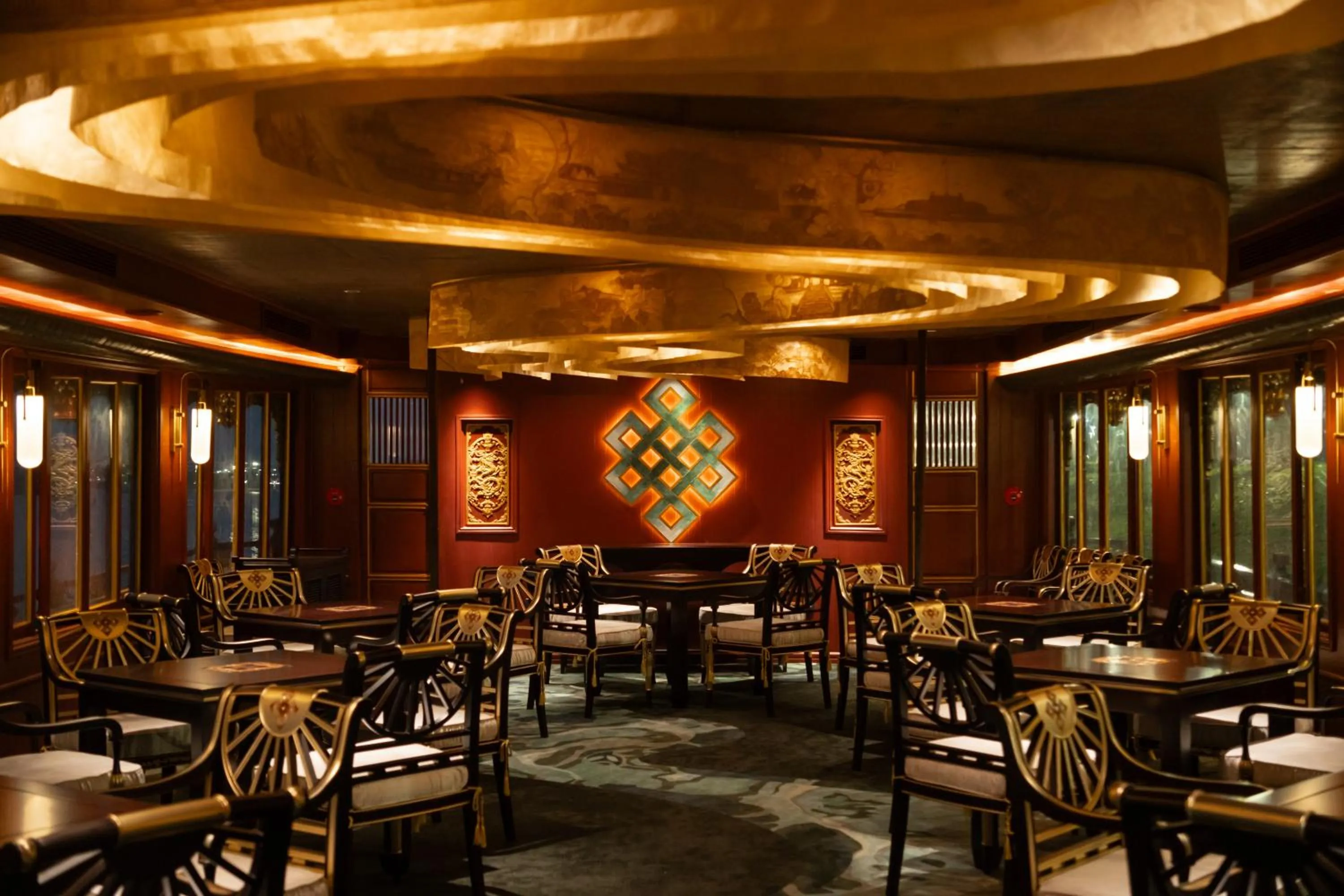 Restaurant/places to eat in Rosaleen Boutique Hotel