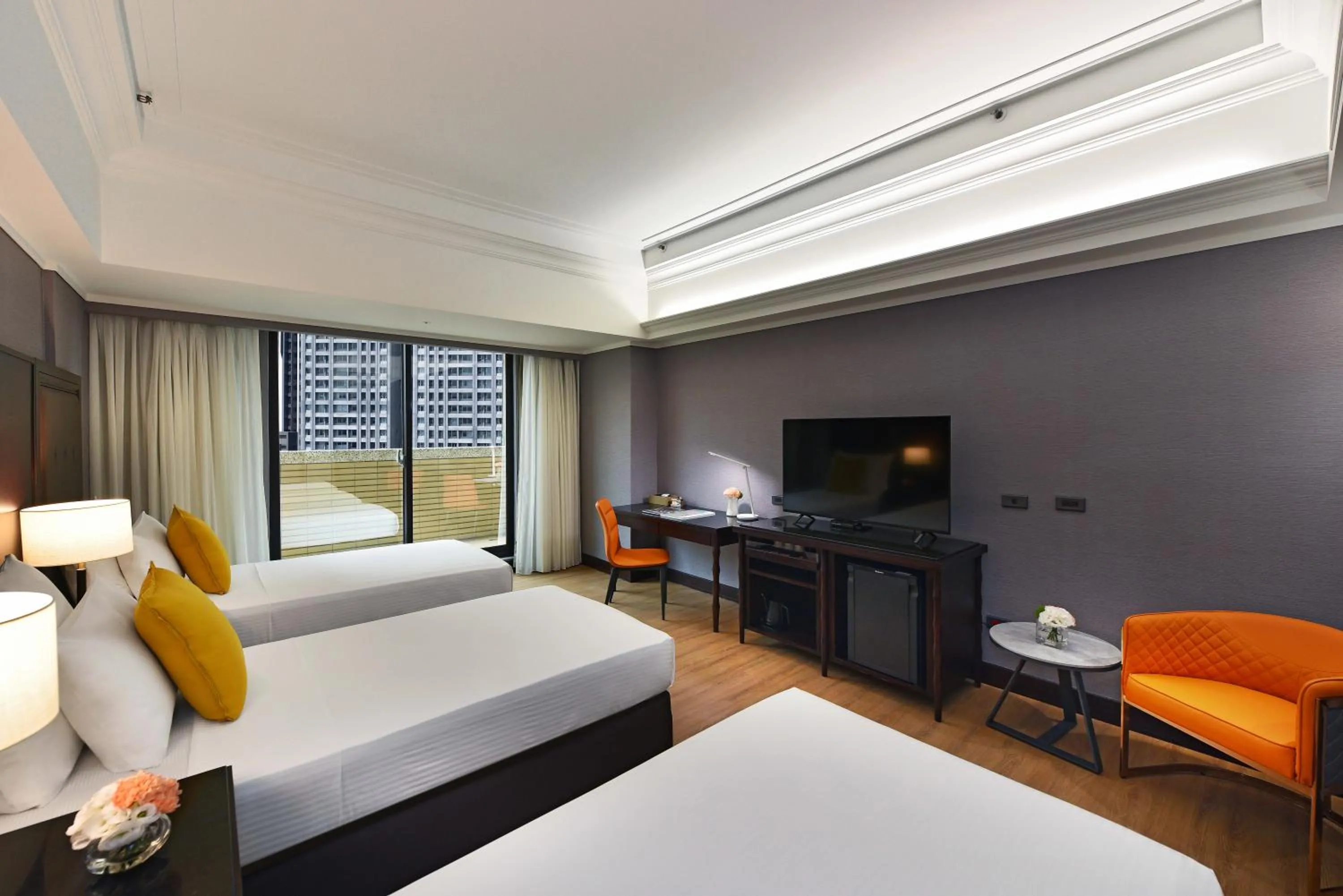 Photo of the whole room, Bed in Fullon Poshtel - Linkou