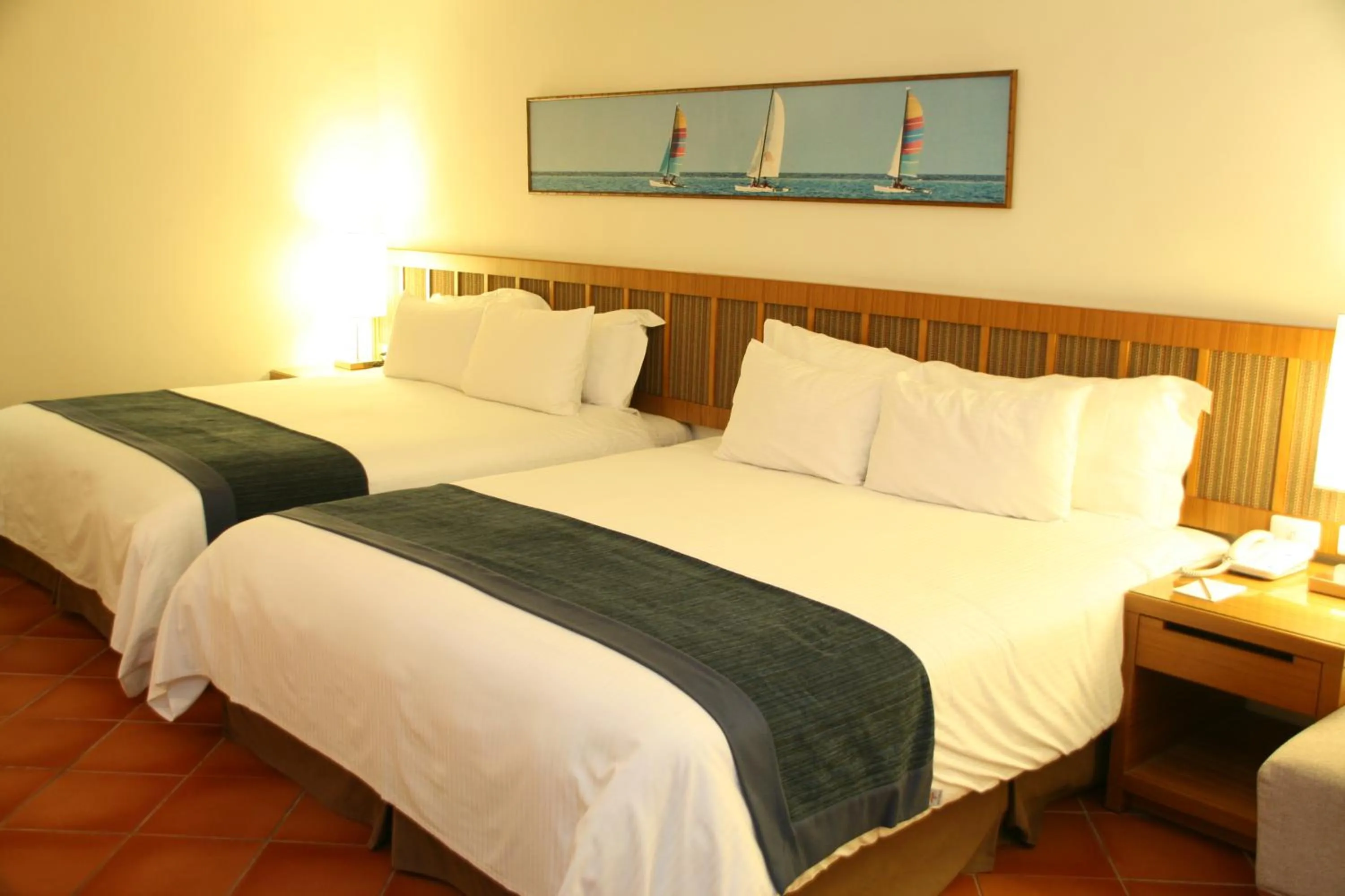 Bed in Fullon Resort Kending