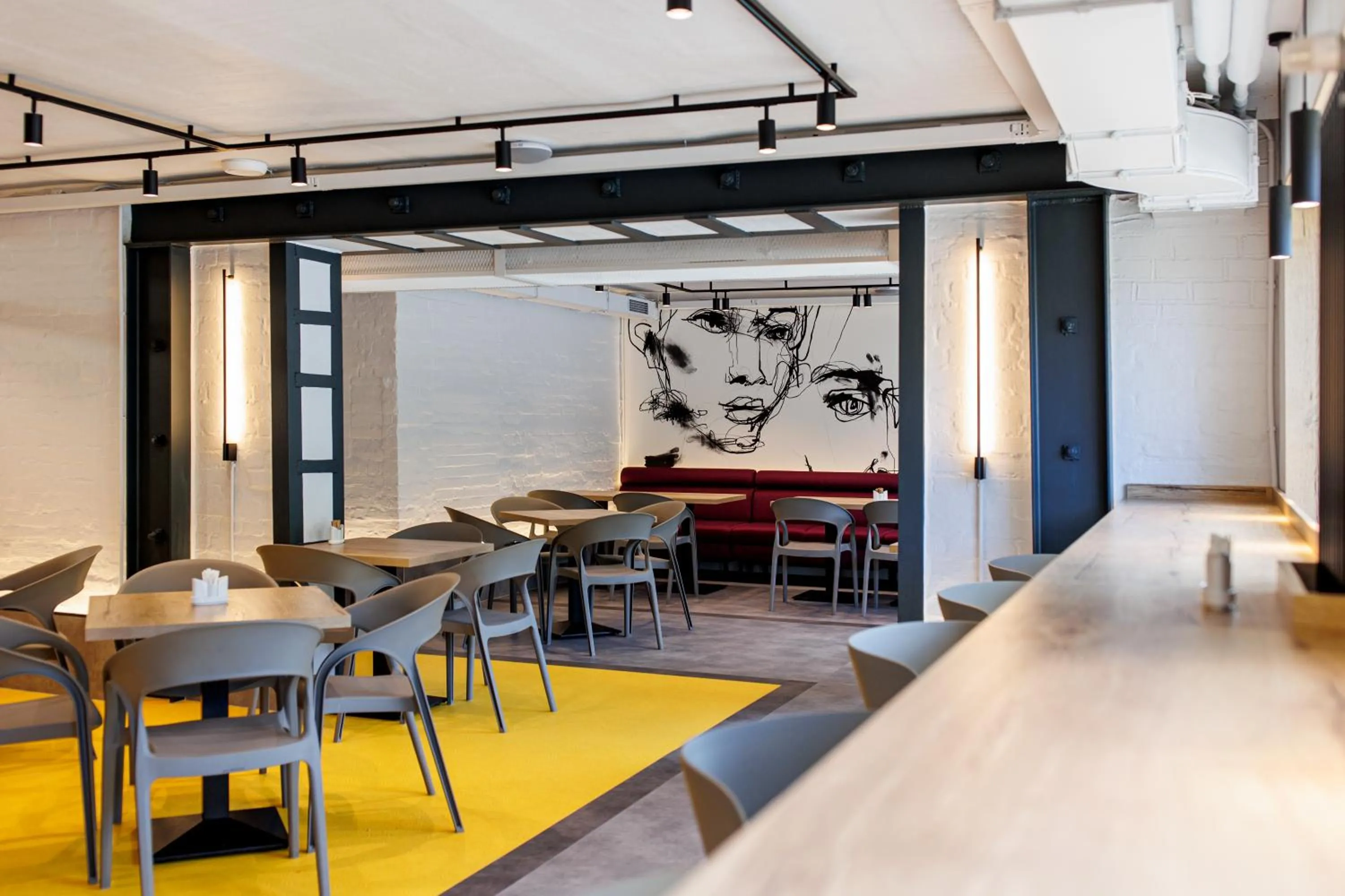 Restaurant/places to eat in Inger Hotell