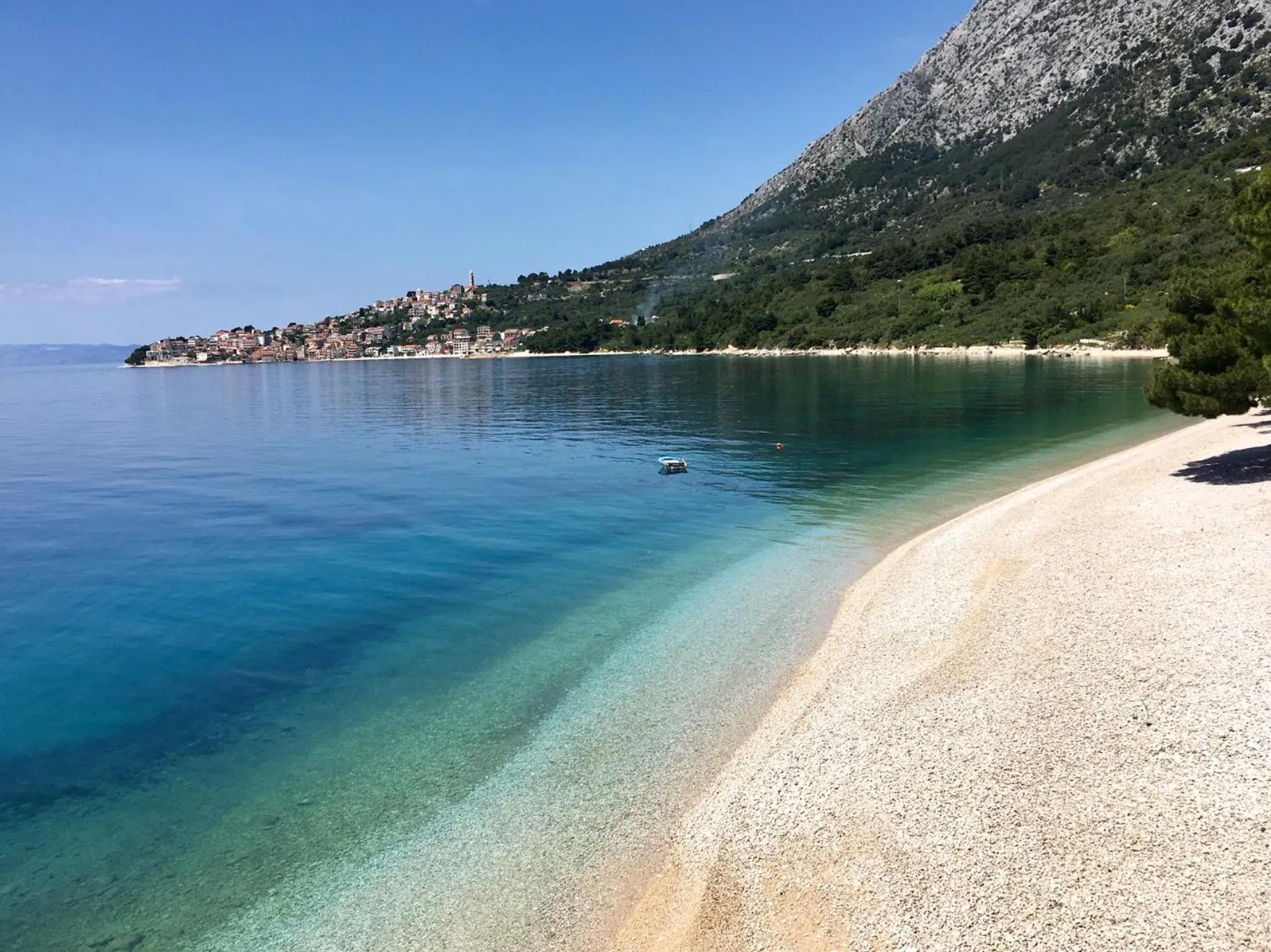 Beach in Victoria Mobilhome Camping Dole-Živogošče