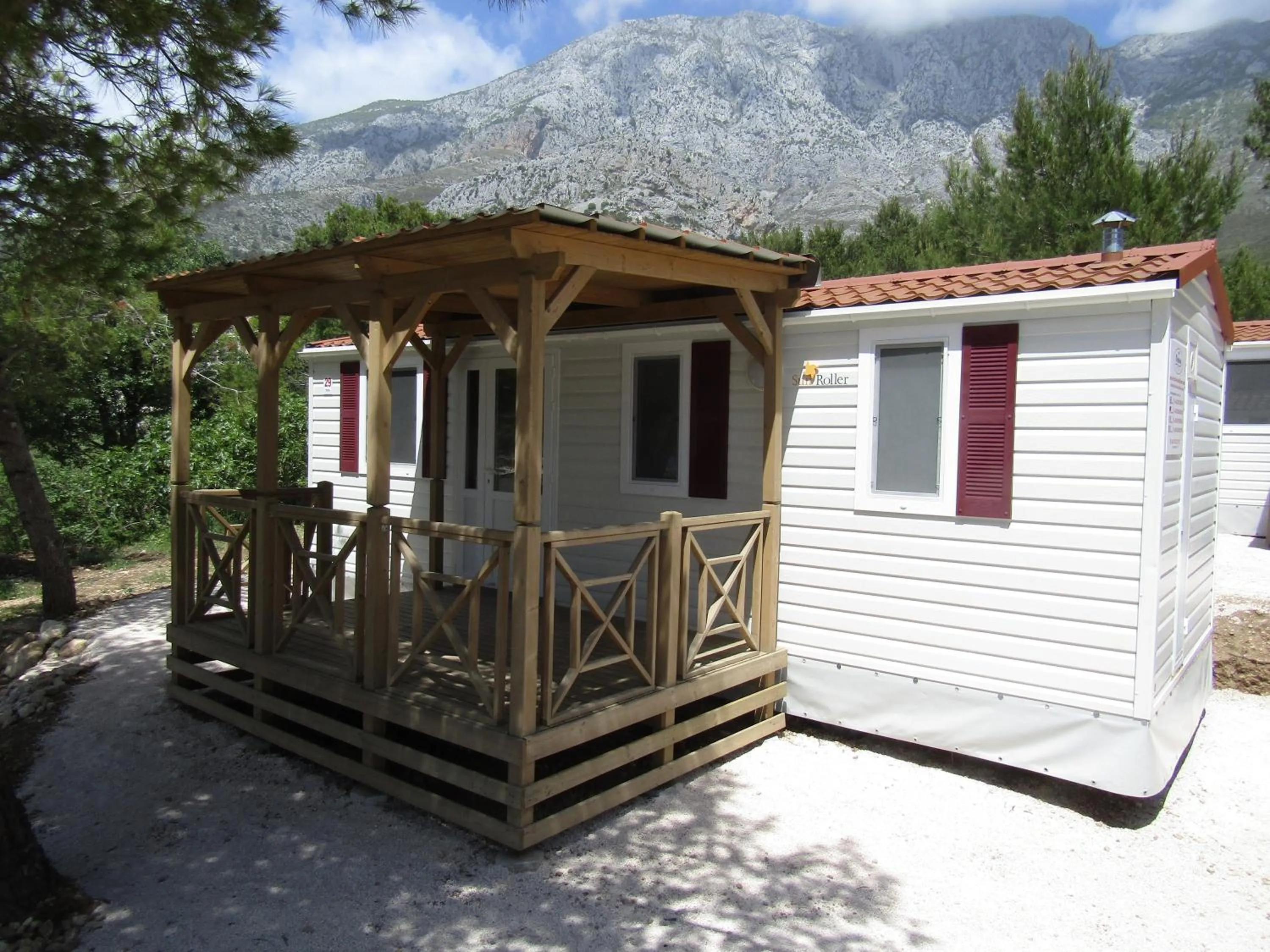 Facade/entrance in Victoria Mobilhome Camping Dole-Živogošče