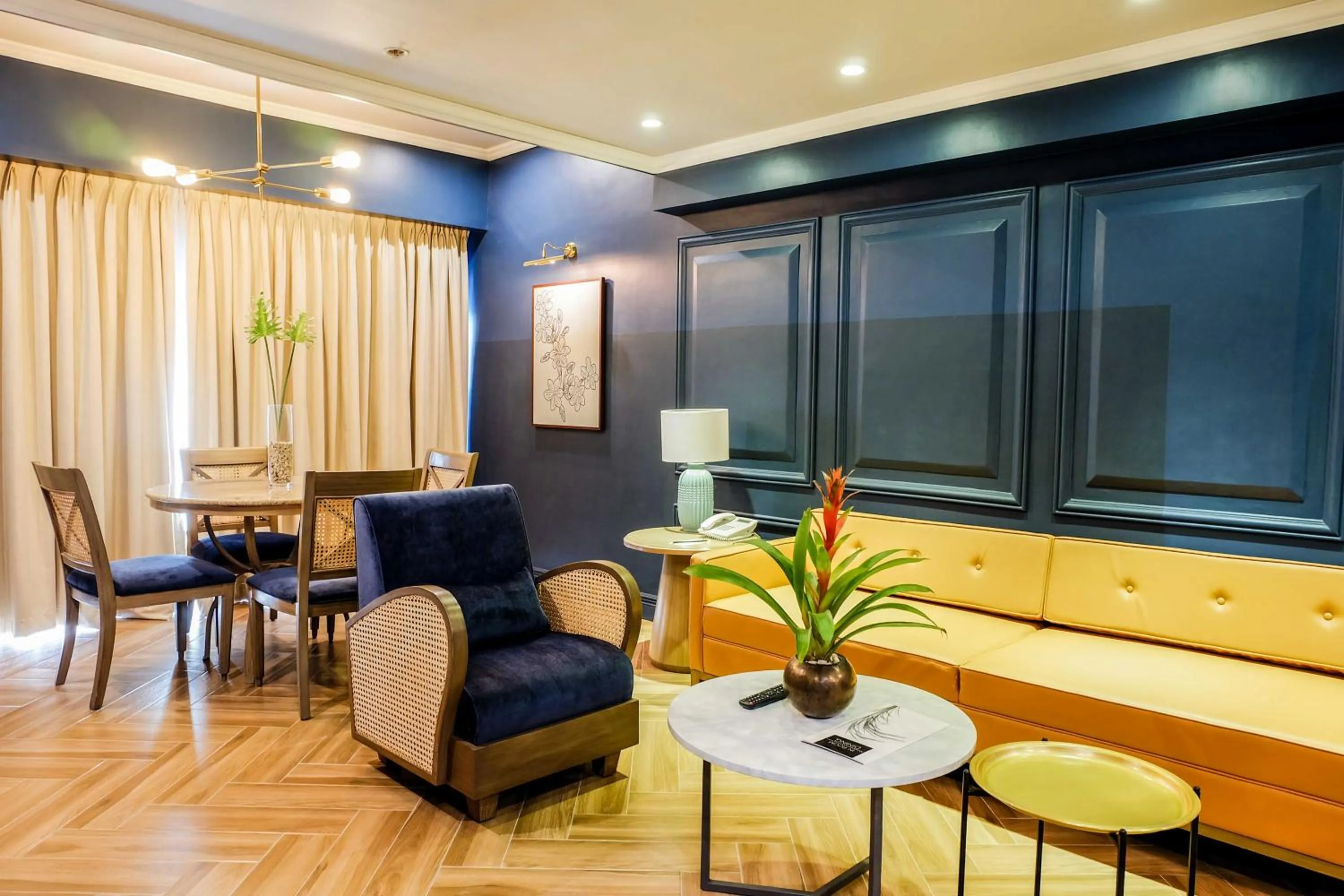 Living room in Makati Palace Hotel