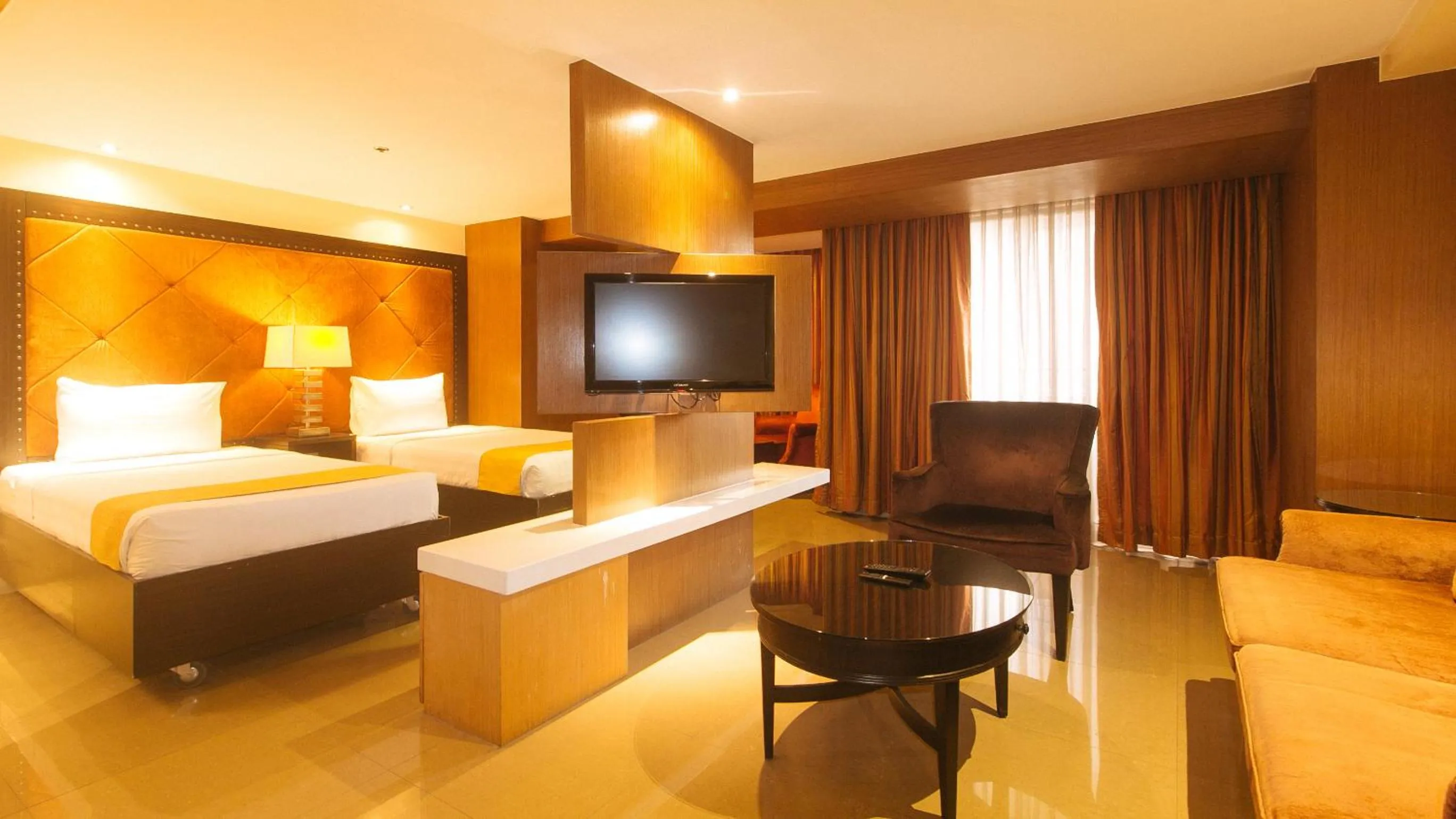 Bed in Torre Venezia Suites