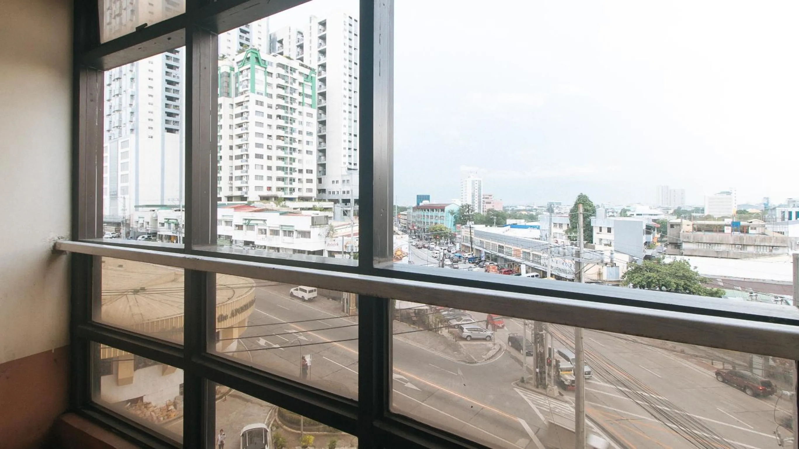 City view in Torre Venezia Suites