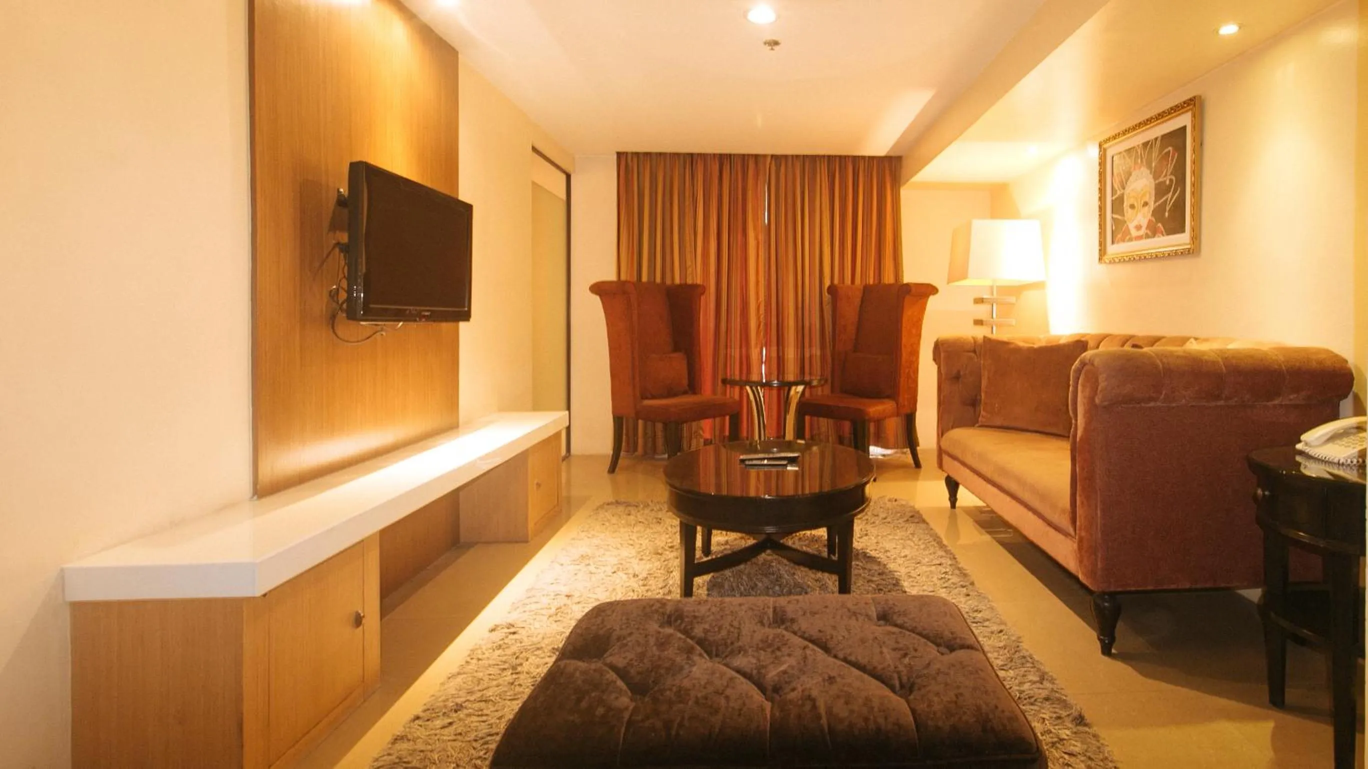 Seating area in Torre Venezia Suites