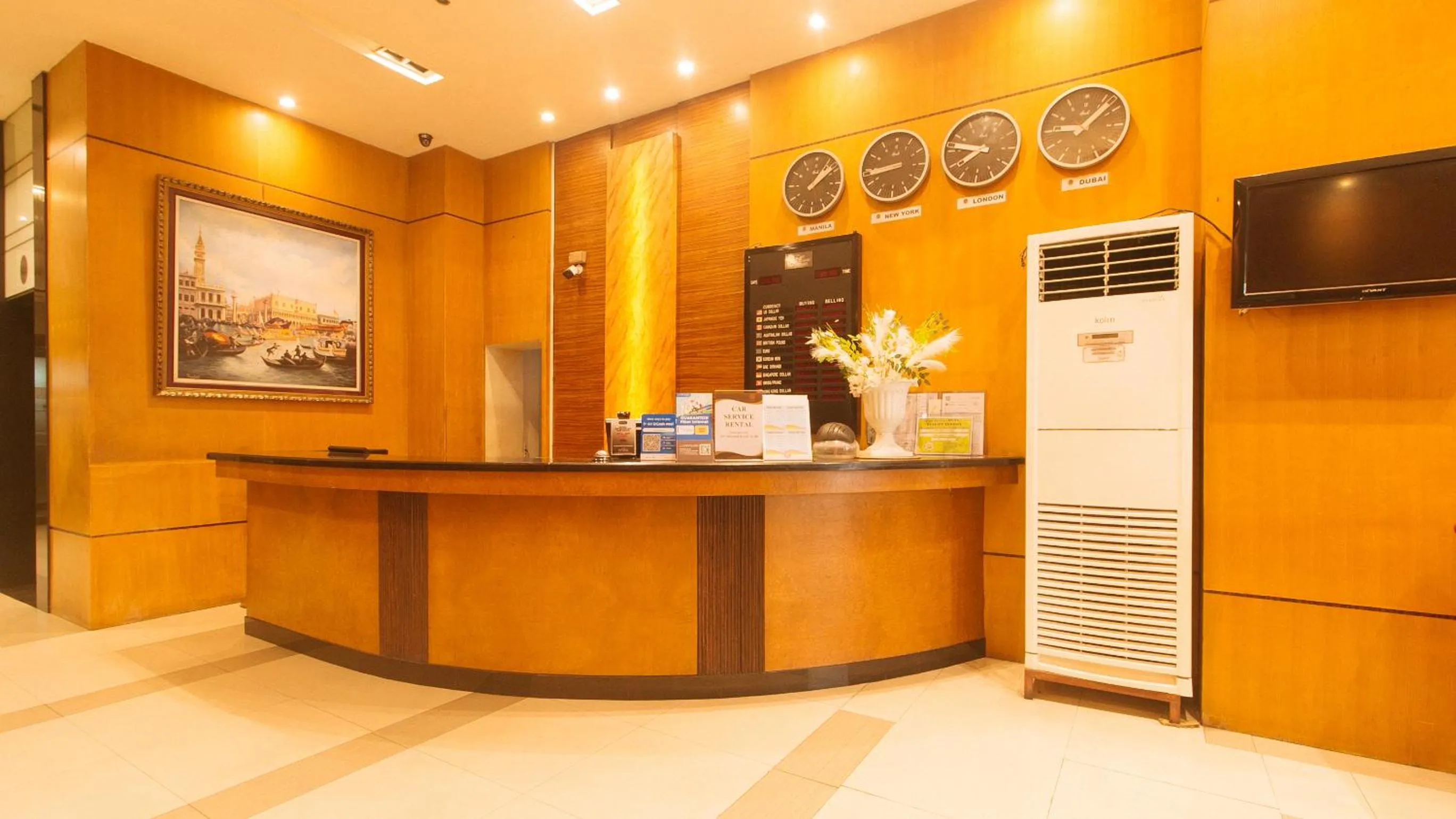 Lobby or reception in Torre Venezia Suites