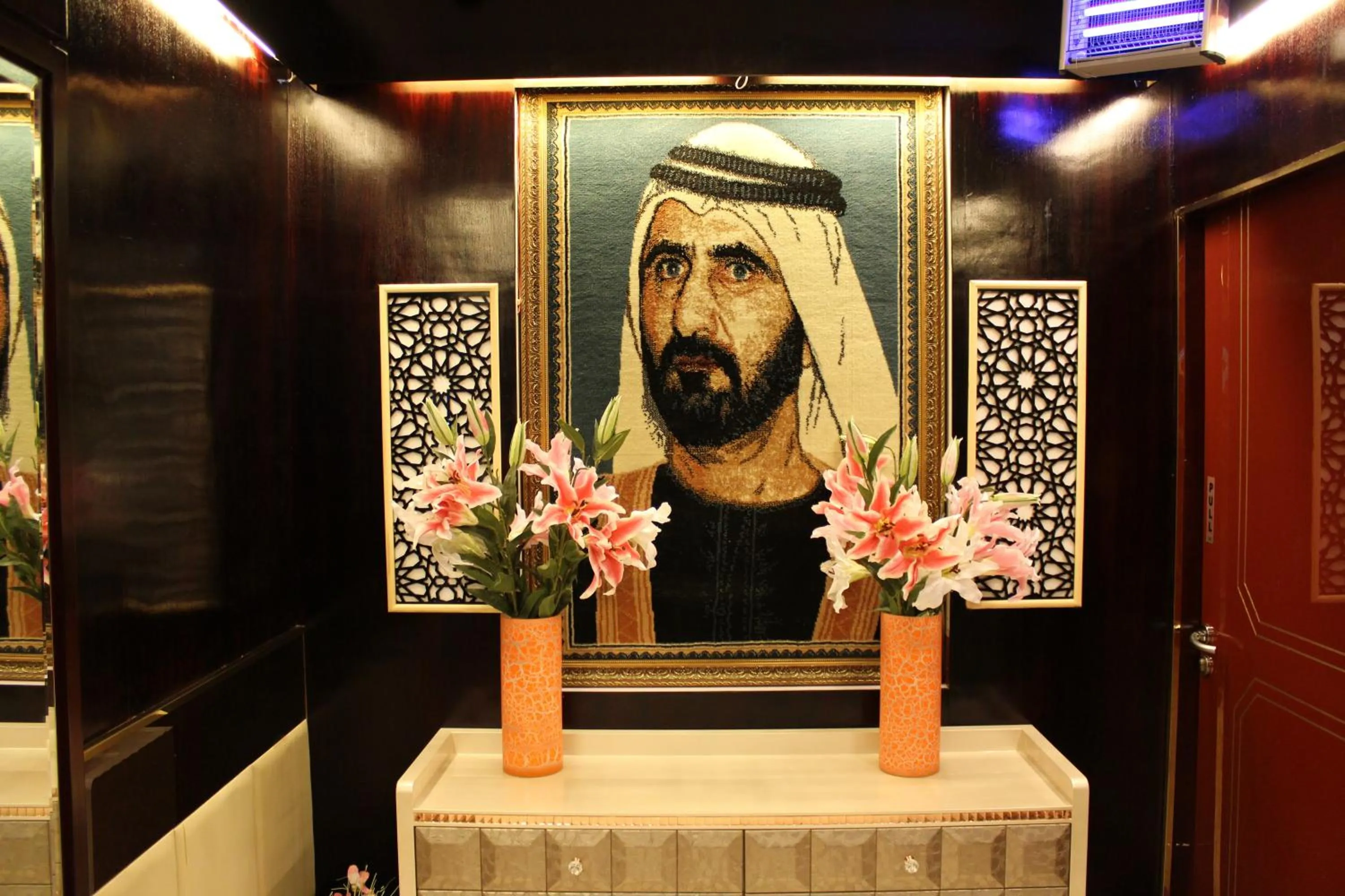 Decorative detail in Mount Royal Hotel