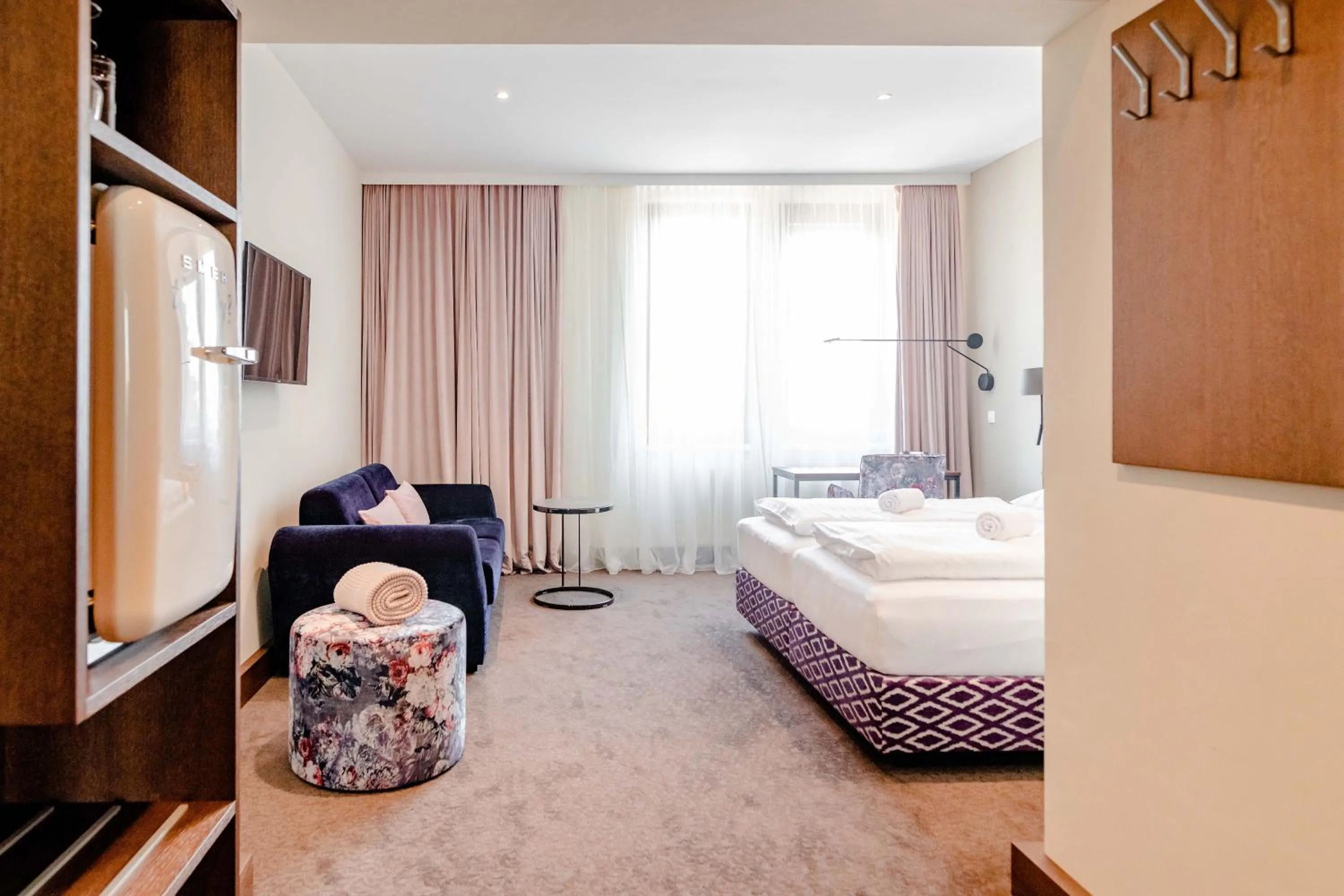 Photo of the whole room, Bed in Hotel Eitljörg