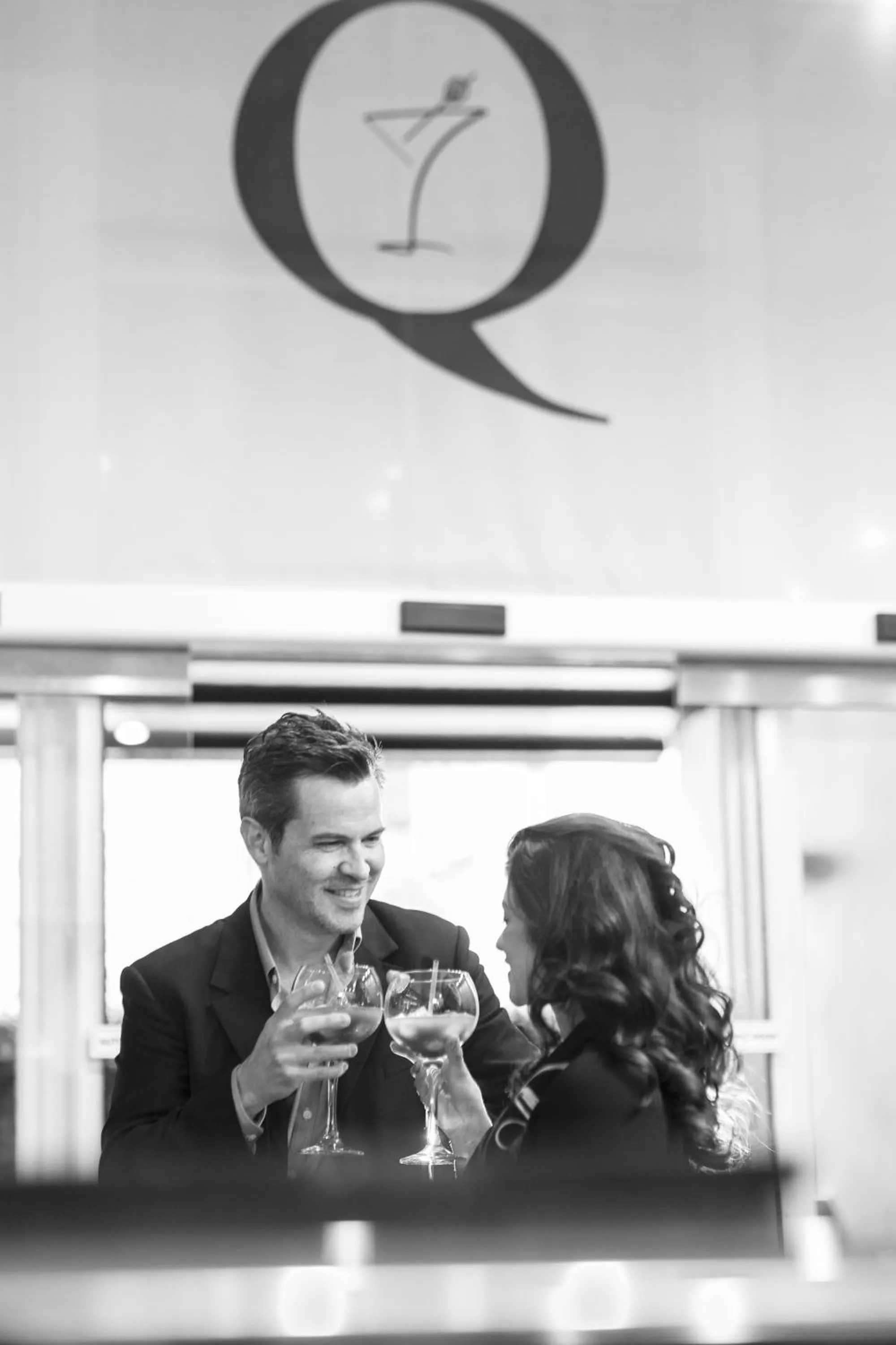 Lounge or bar in The Queens Gate Hotel