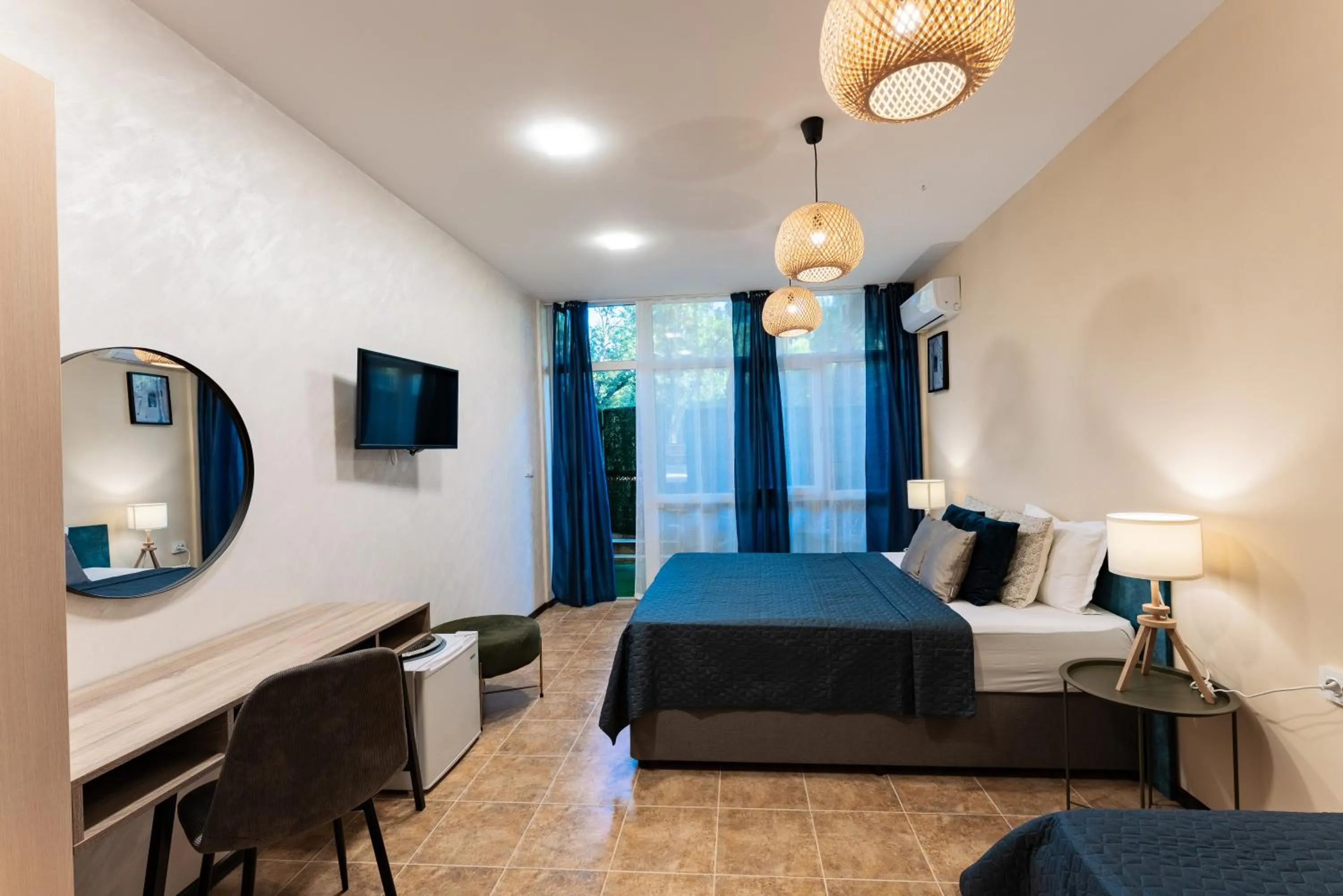 Bed in Sunrise Hotel