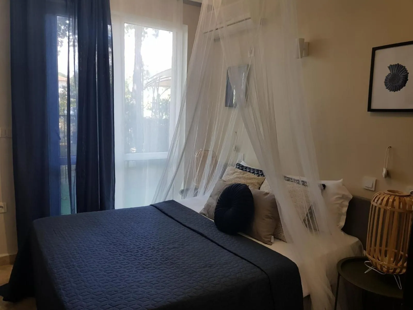 Bed in Sunrise Hotel