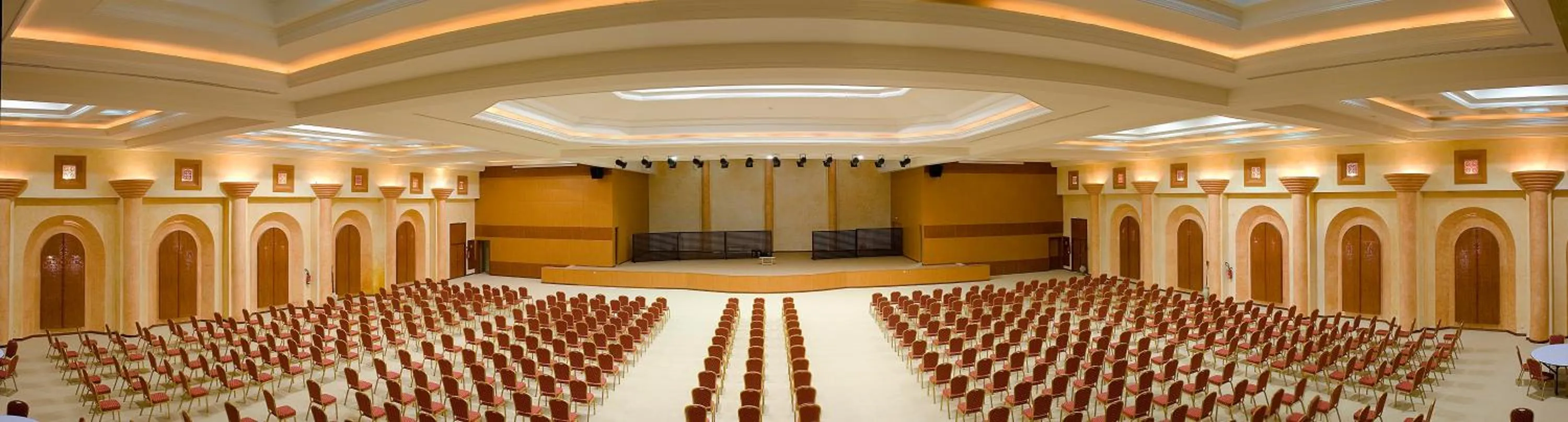 Business facilities in Zita Beach Resort