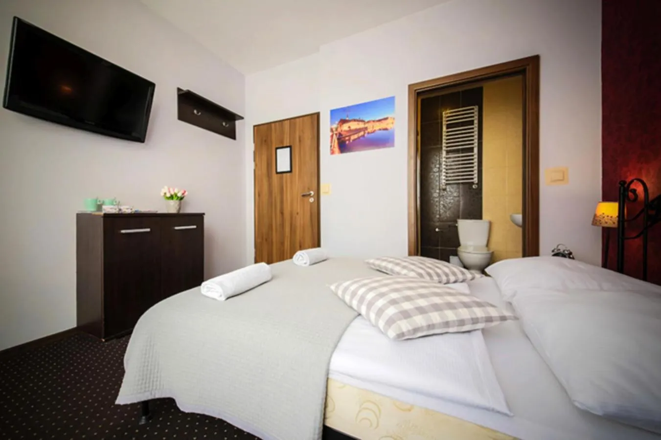 Bedroom, Bed in Boogie Deluxe Old Town