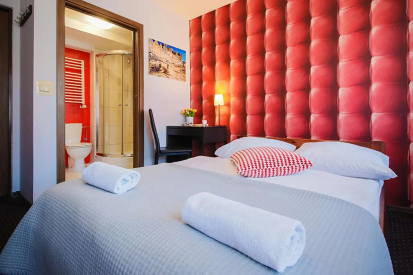 Bedroom, Bed in Boogie Deluxe Old Town