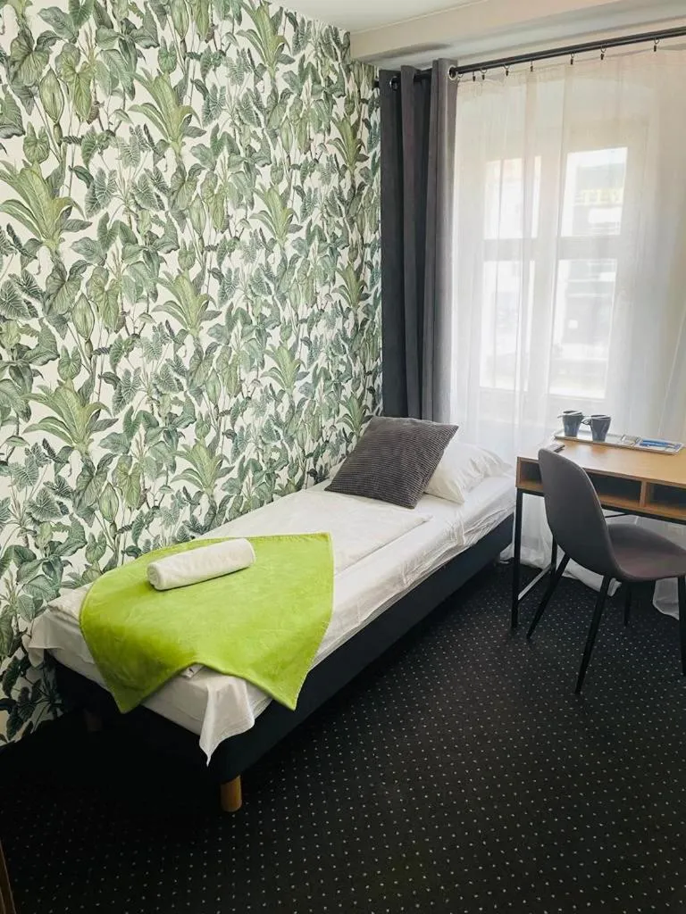 Bedroom, Bed in Boogie Deluxe Old Town