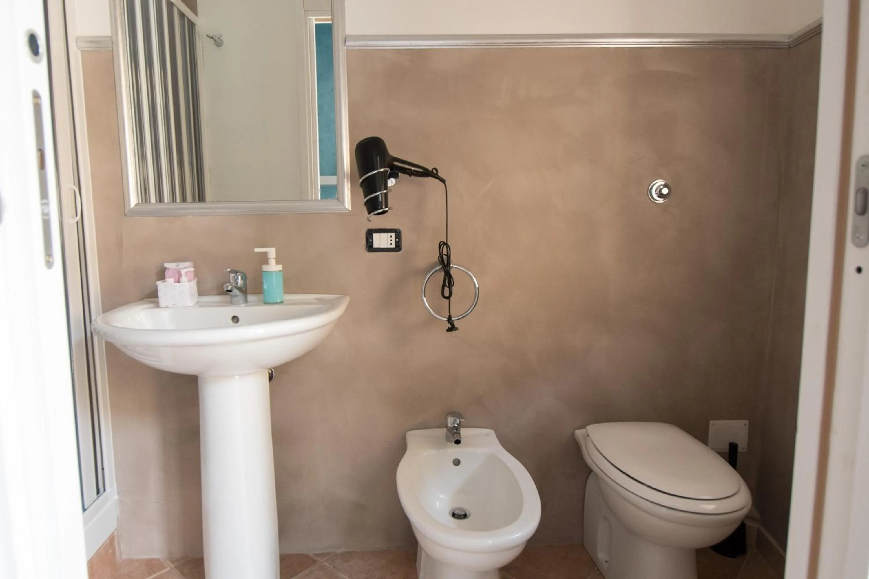 Bathroom in La terrazza di Girgenti