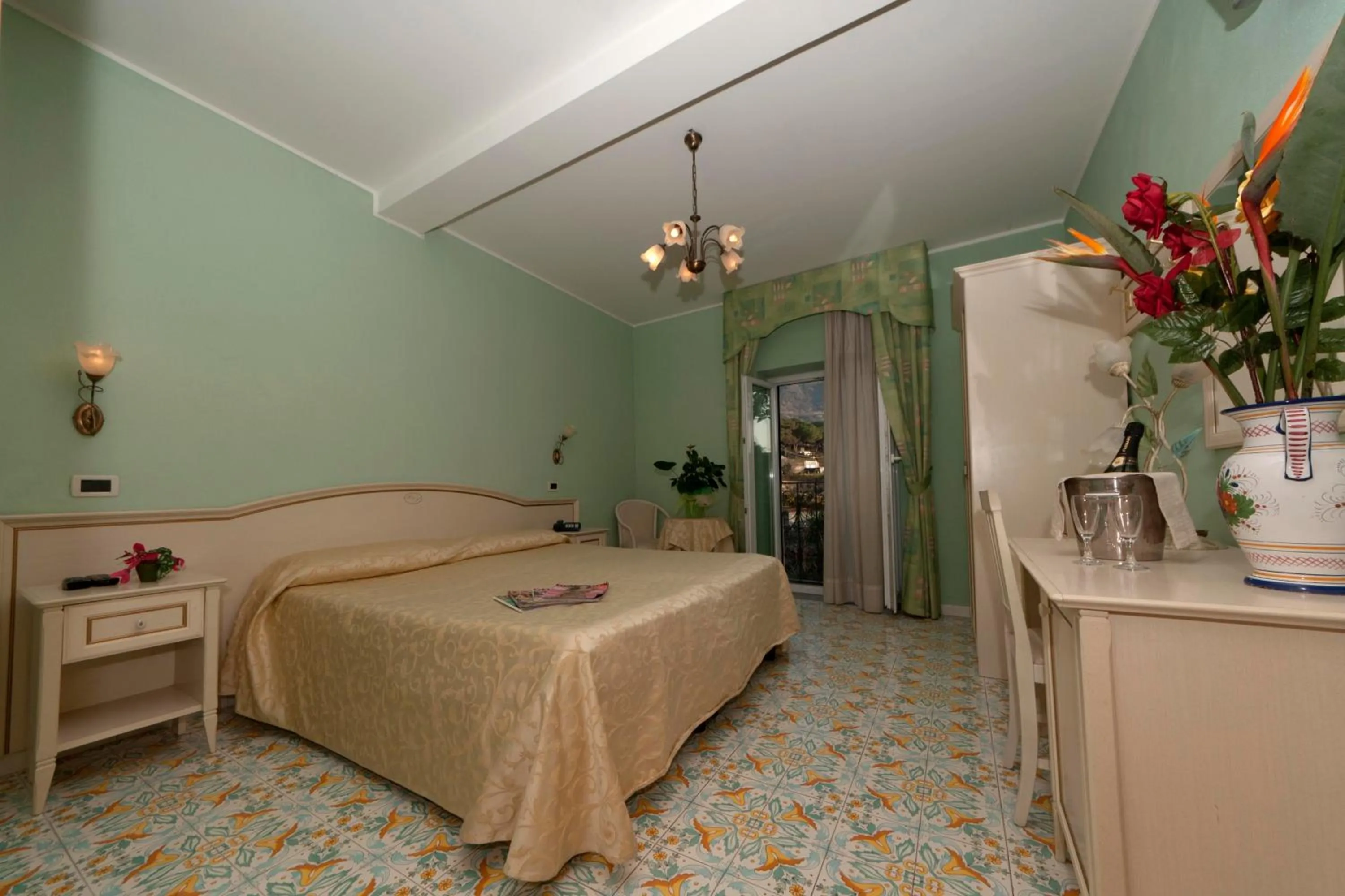 Bedroom, Bed in Hotel Villa Franca