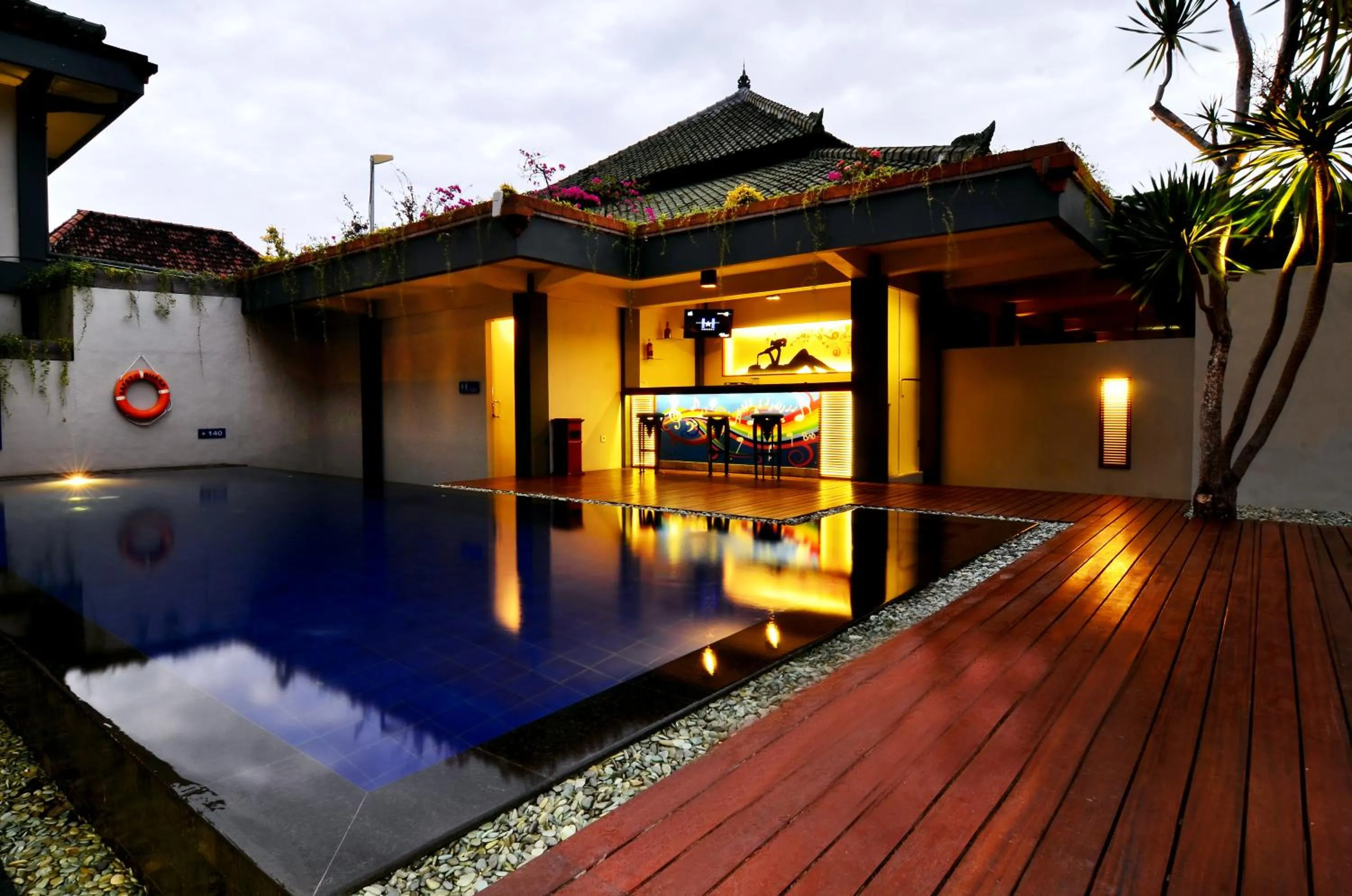 Swimming pool in The Yani Hotel Bali