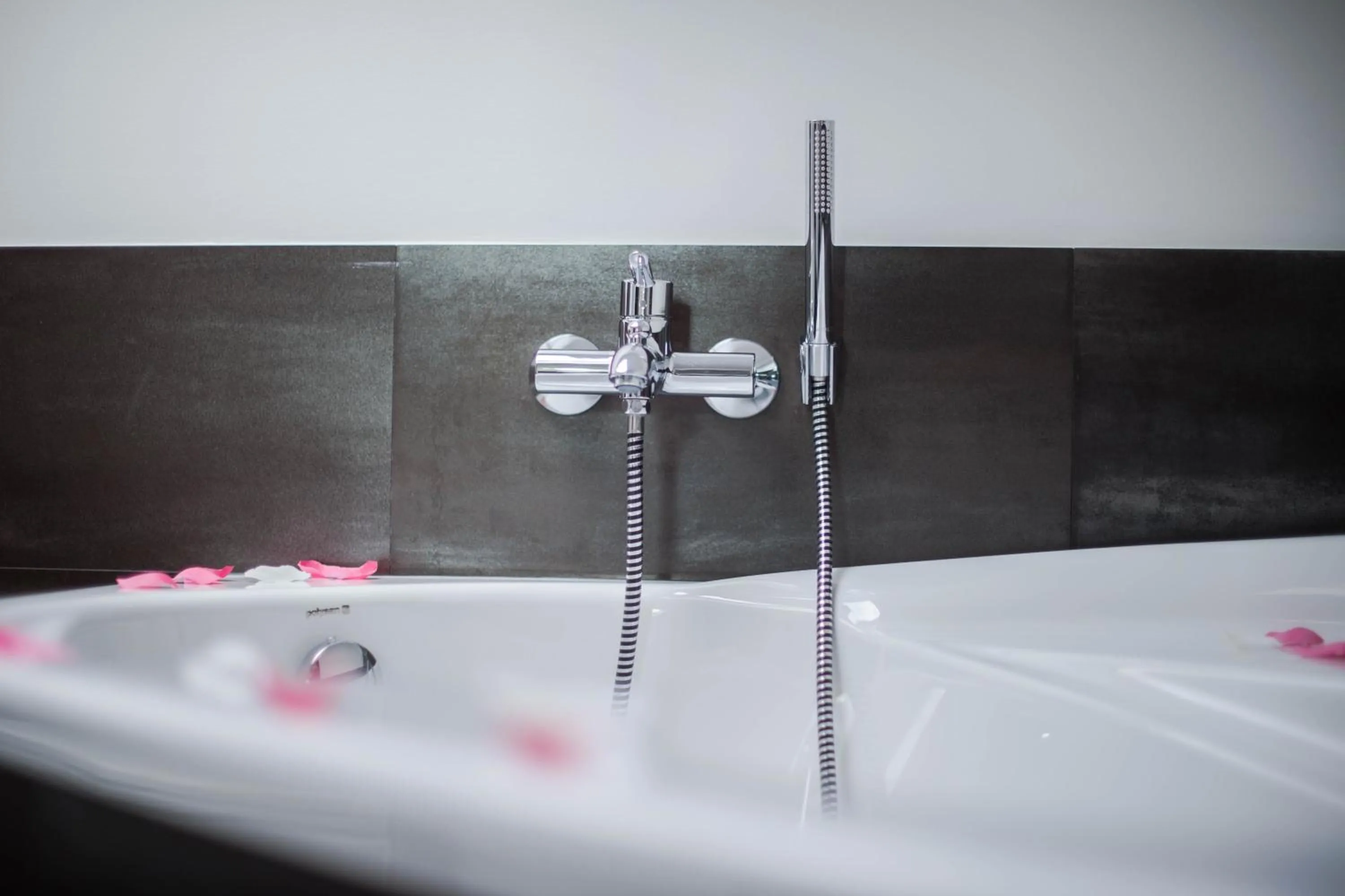 Shower in Hotel Herrmes