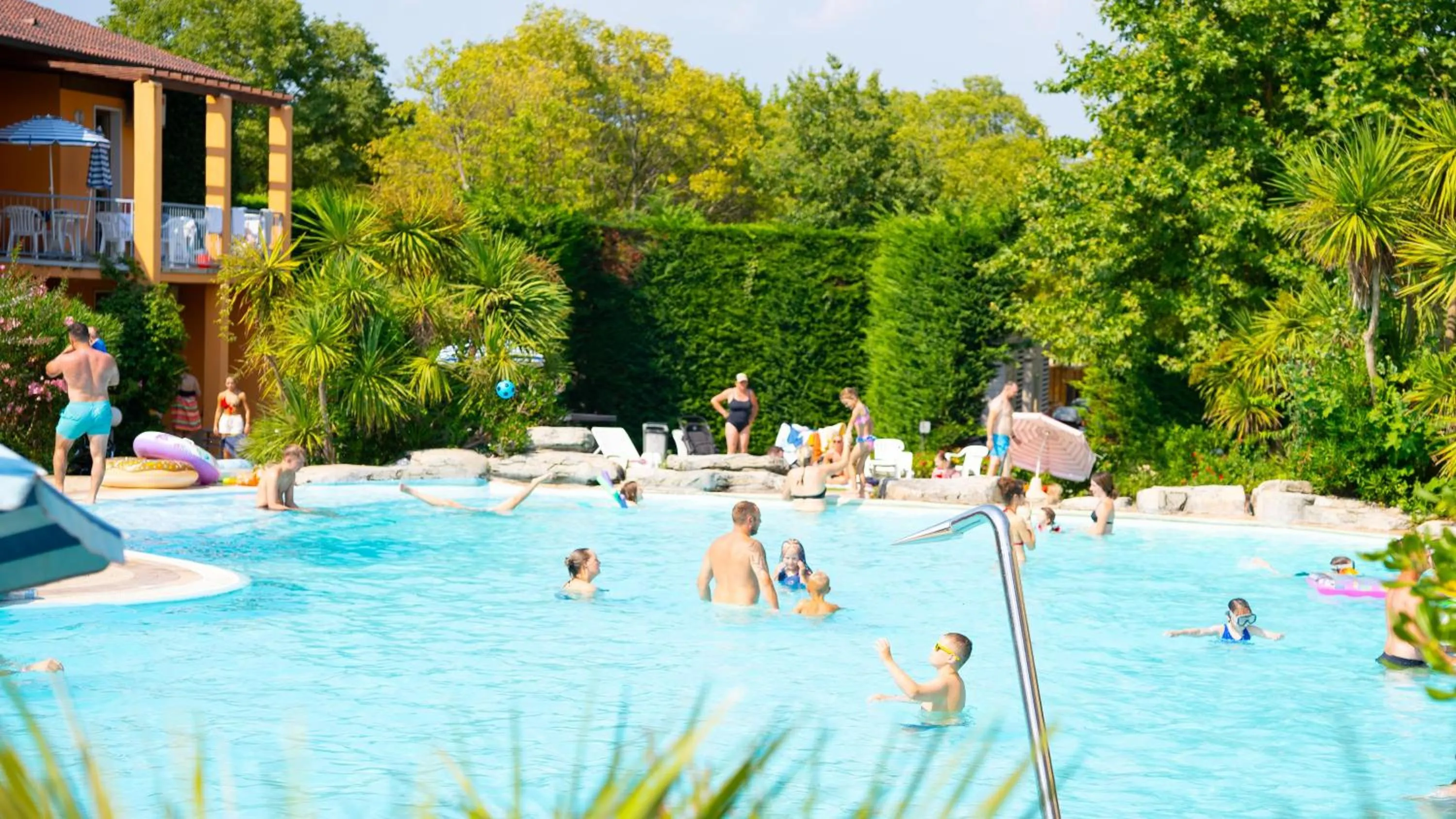 Swimming pool in Camping Bella Italia